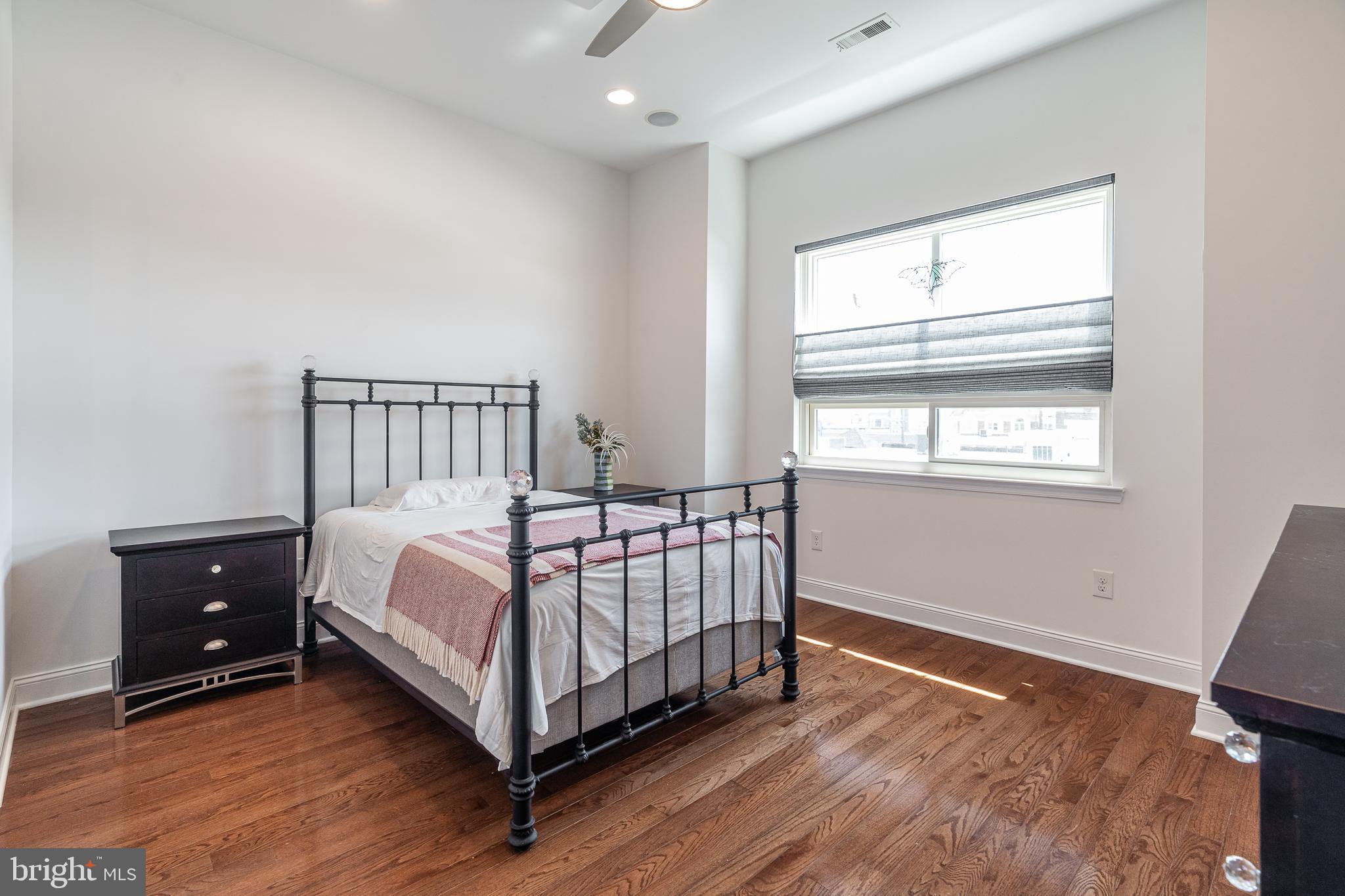 GRADUATE HOSPITAL - Residential