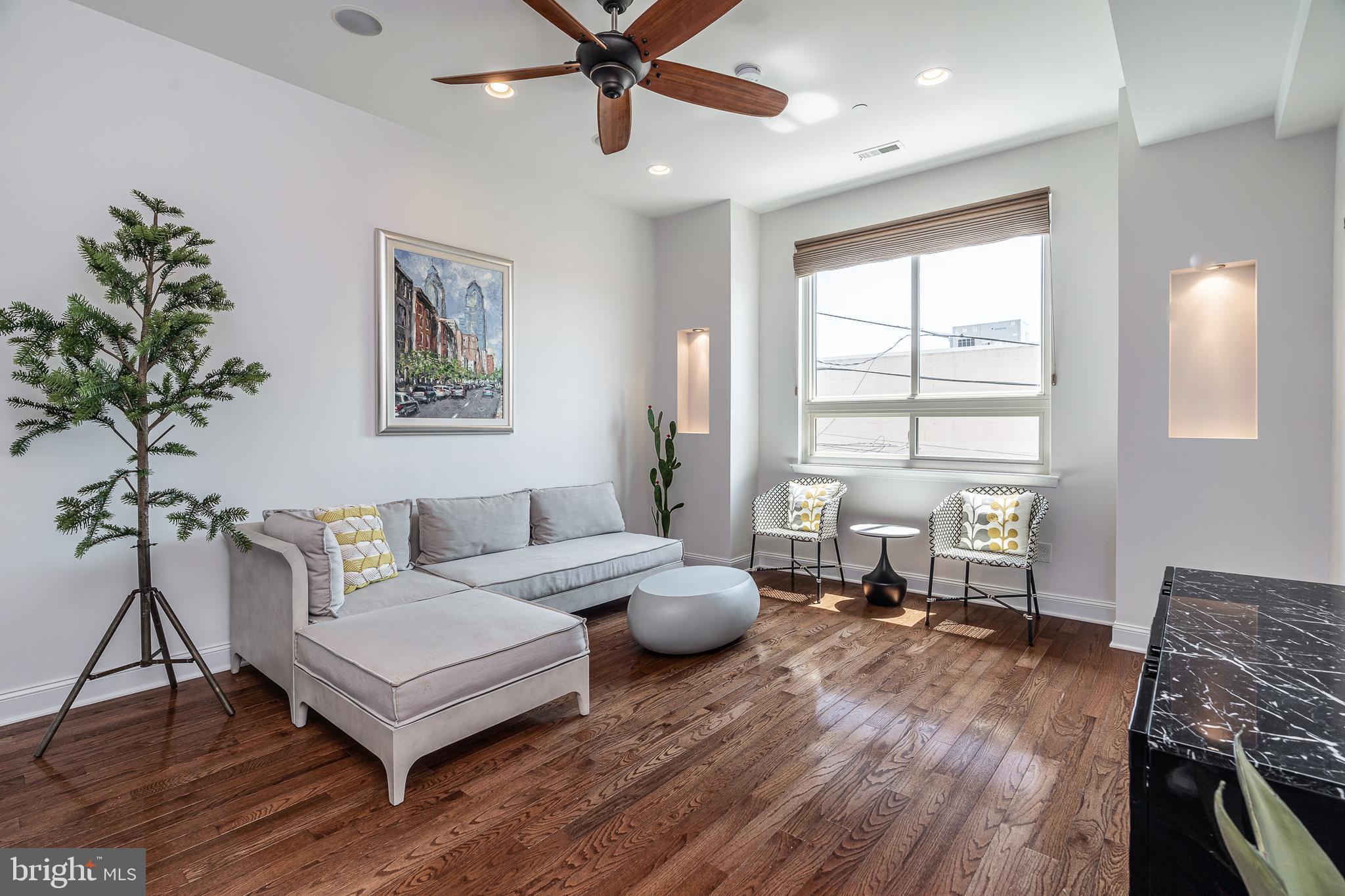 GRADUATE HOSPITAL - Residential