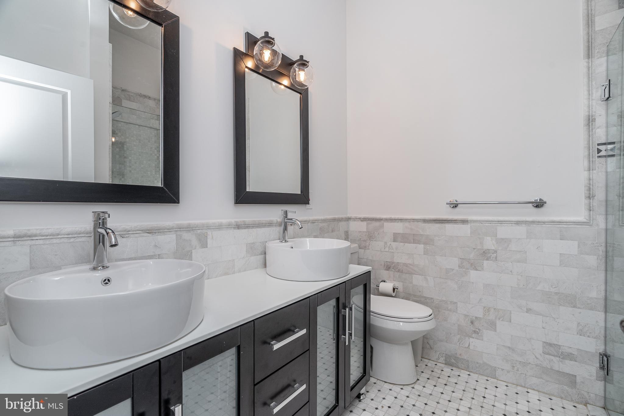 GRADUATE HOSPITAL - Residential