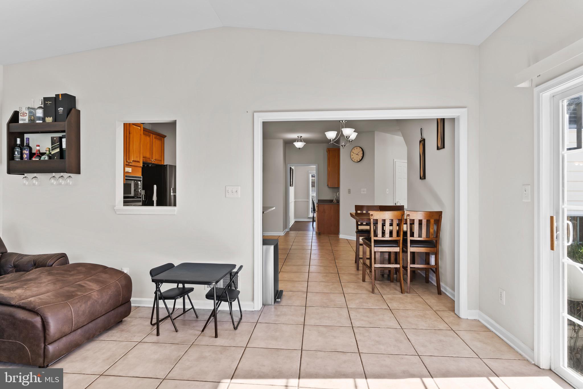 HOLLY HILLS - Residential