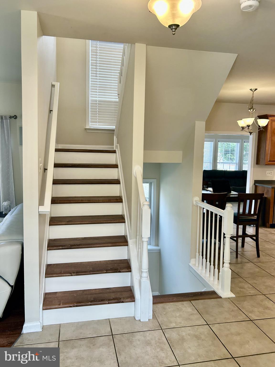 HOLLY HILLS - Residential