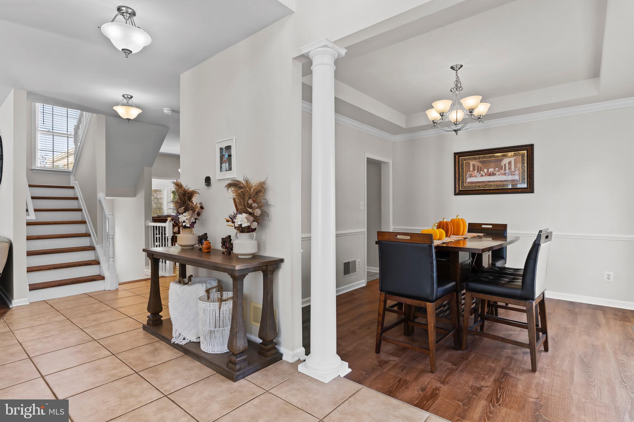 HOLLY HILLS - Residential