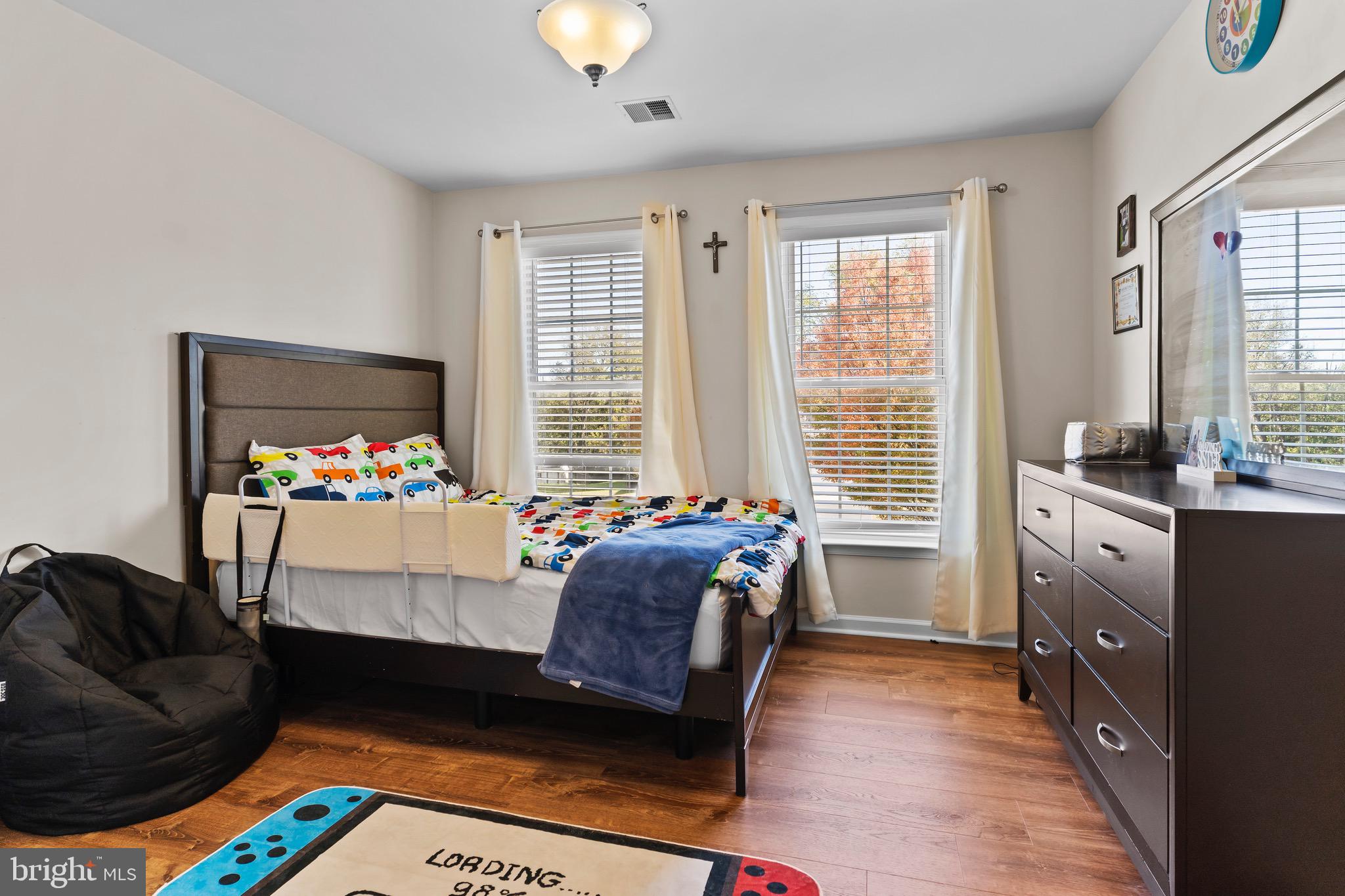 HOLLY HILLS - Residential