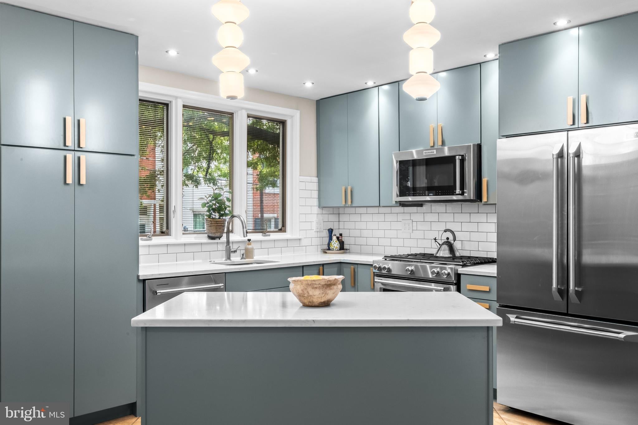 788 N 25TH STREET