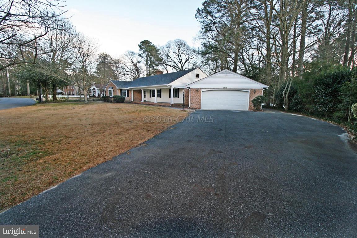 CHESTNUT HILLS - Residential