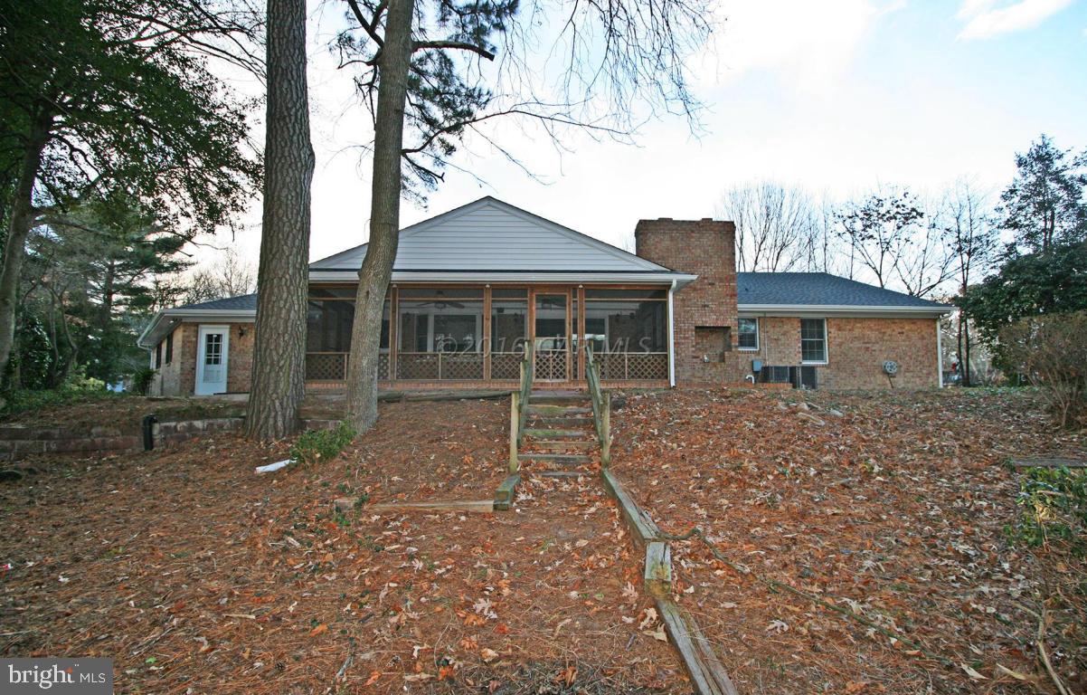 CHESTNUT HILLS - Residential