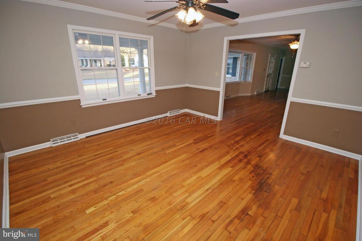 CHESTNUT HILLS - Residential