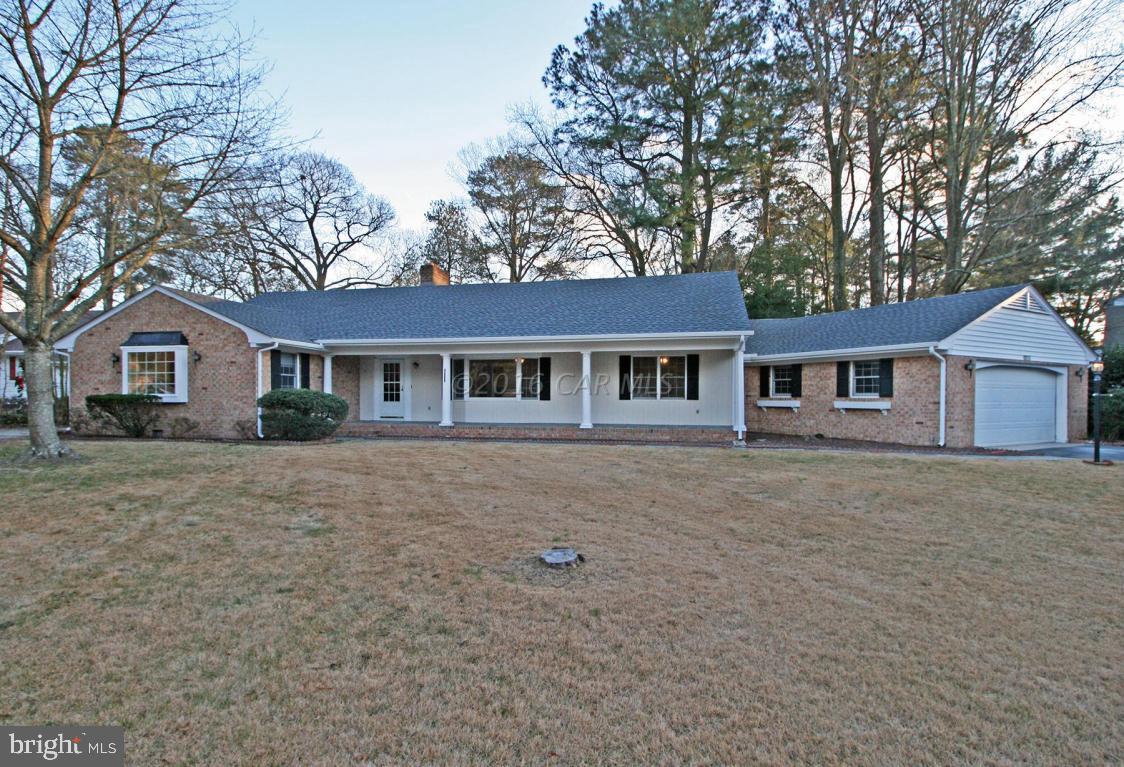 CHESTNUT HILLS - Residential