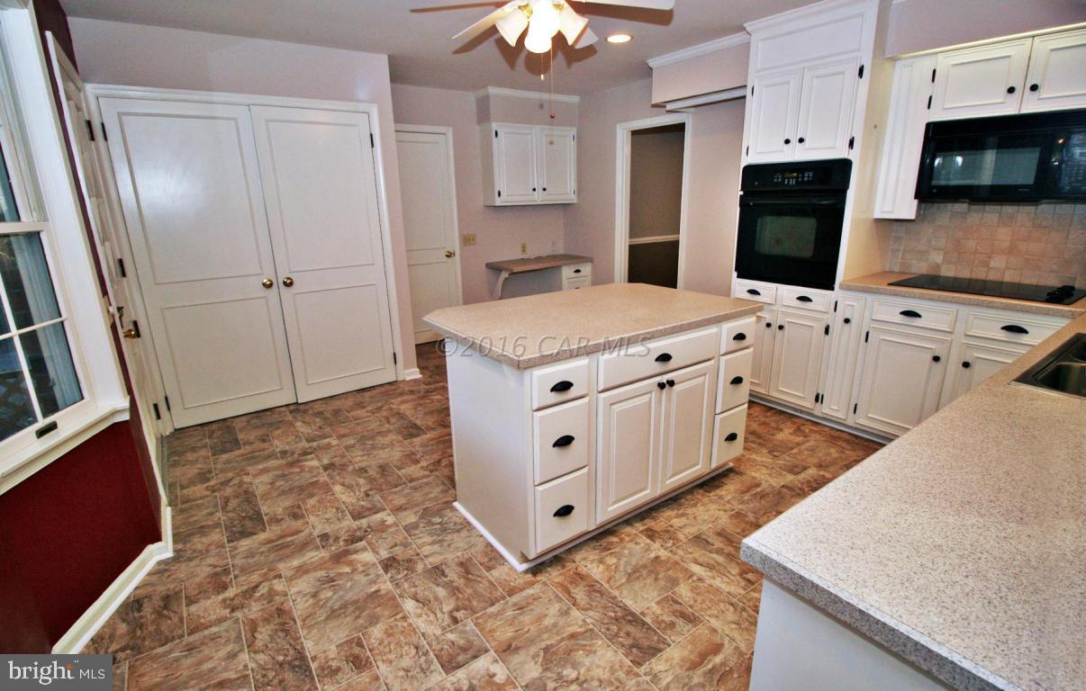 CHESTNUT HILLS - Residential