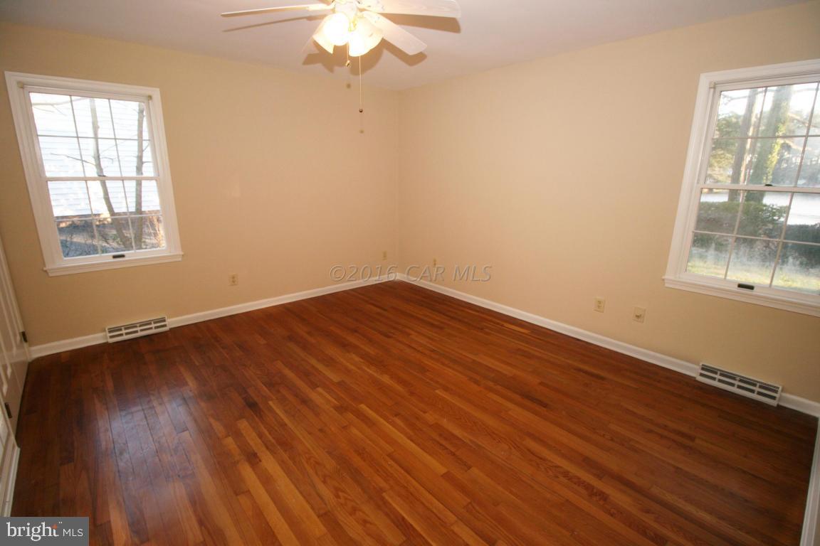 CHESTNUT HILLS - Residential