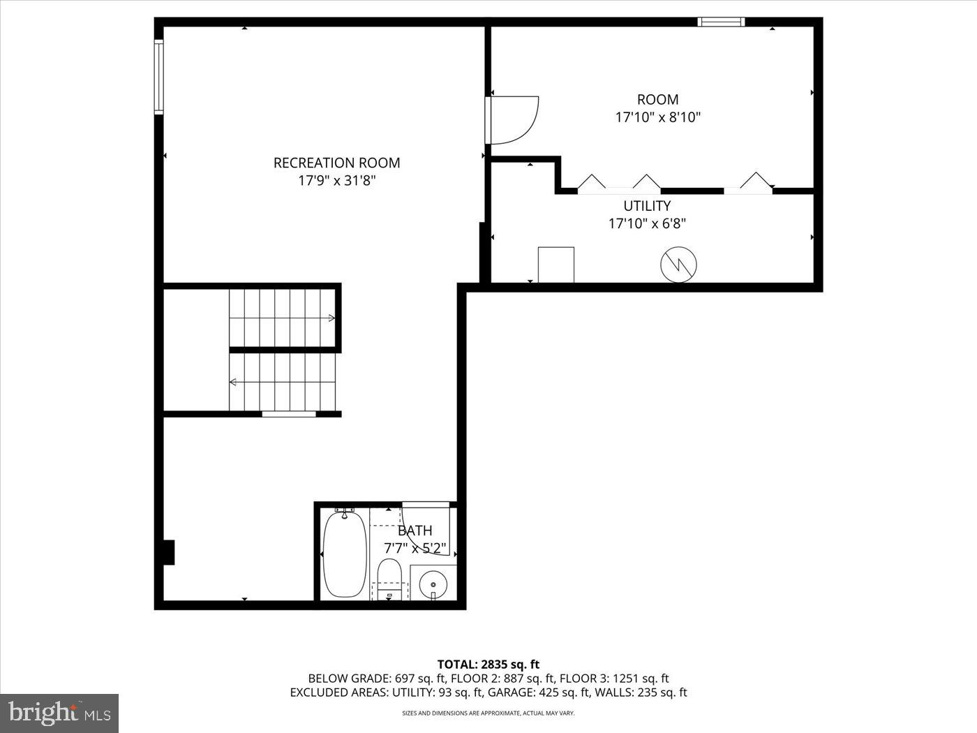 THREE FLAGS - Residential