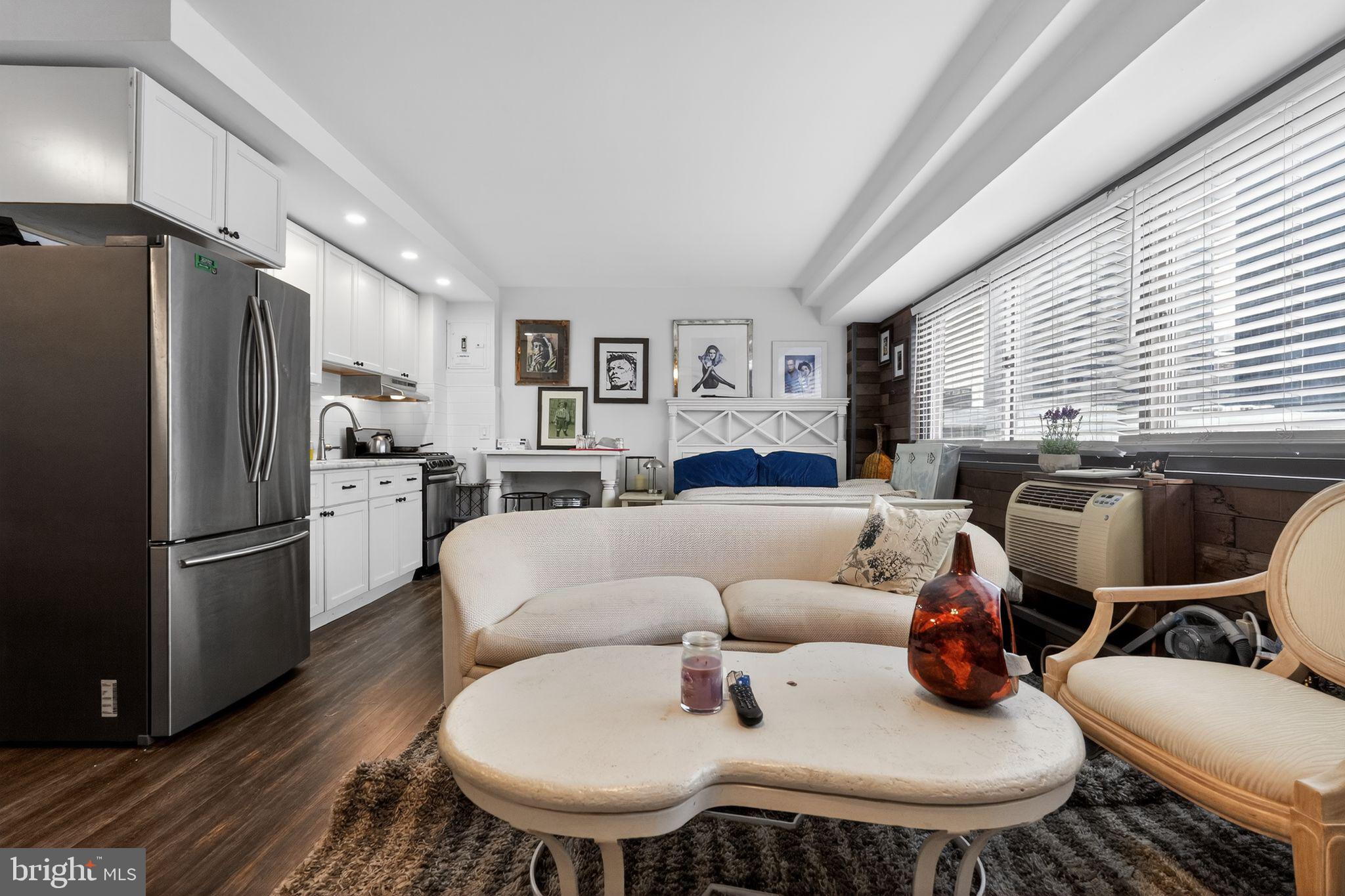 RITTENHOUSE SQUARE - Residential