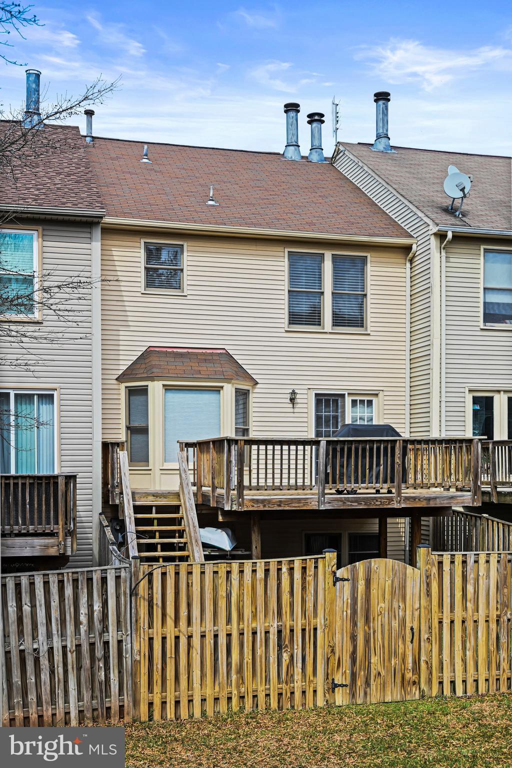 ASHBURN FARM - Residential