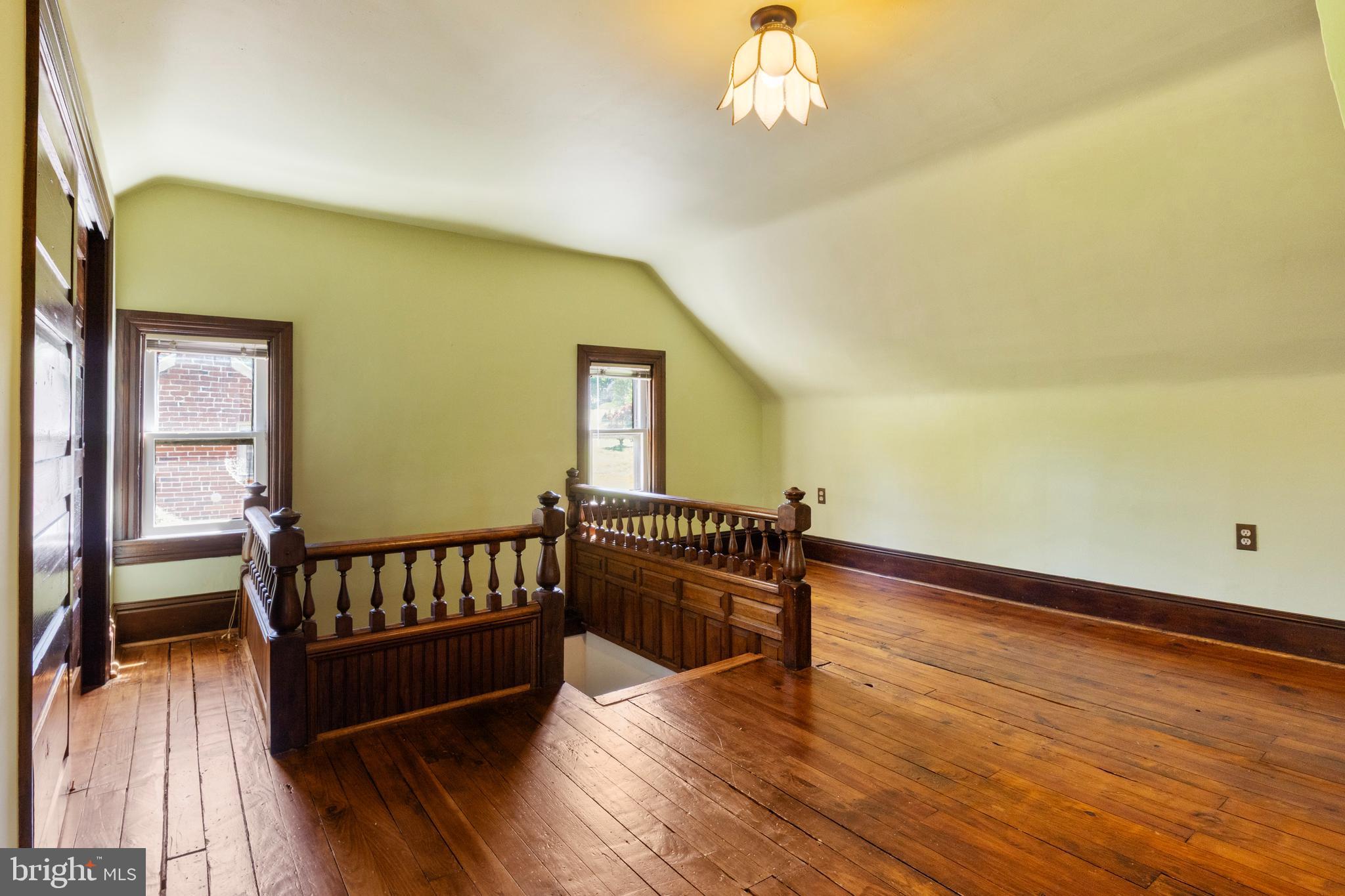 RAILROAD BORO - Residential