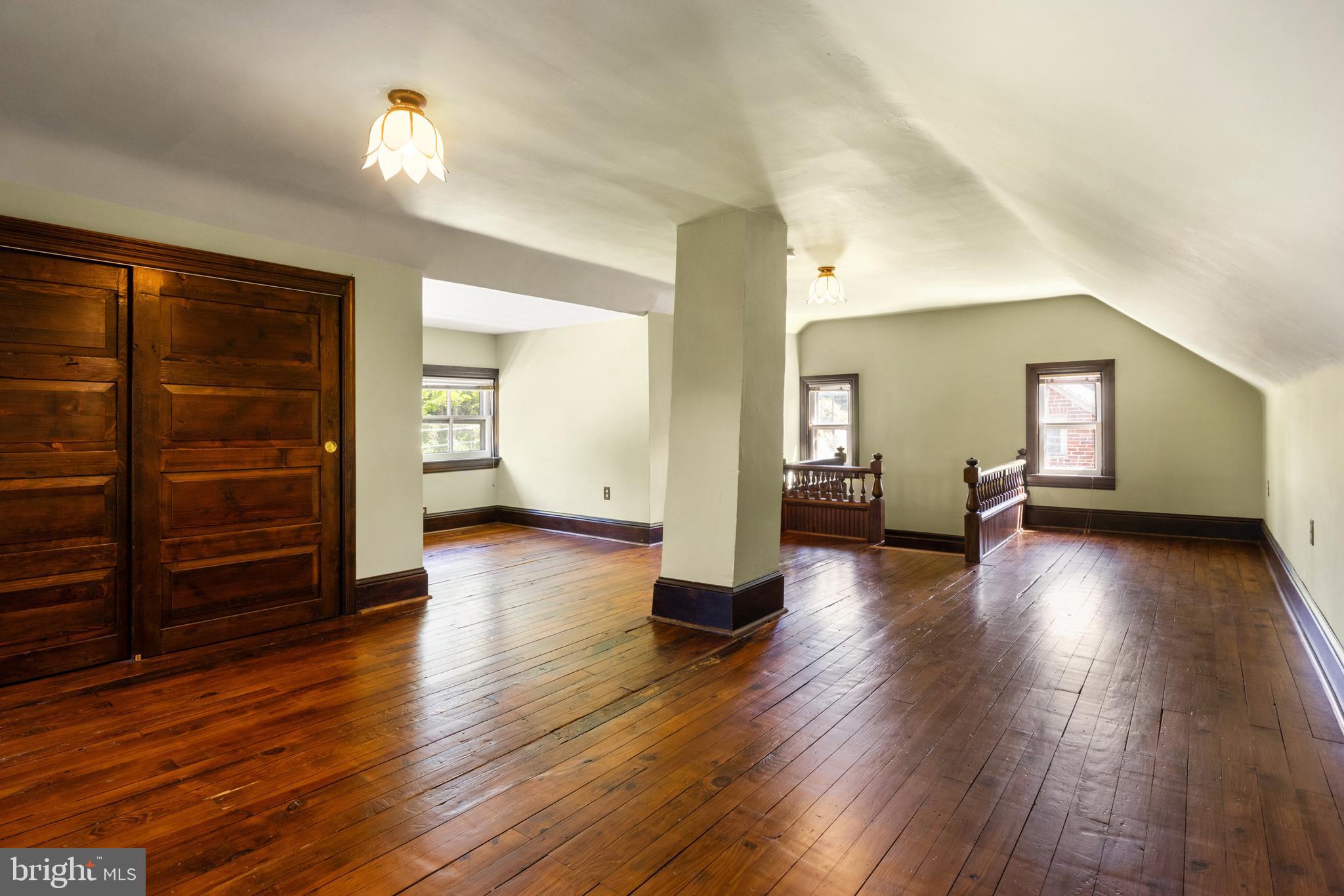 RAILROAD BORO - Residential