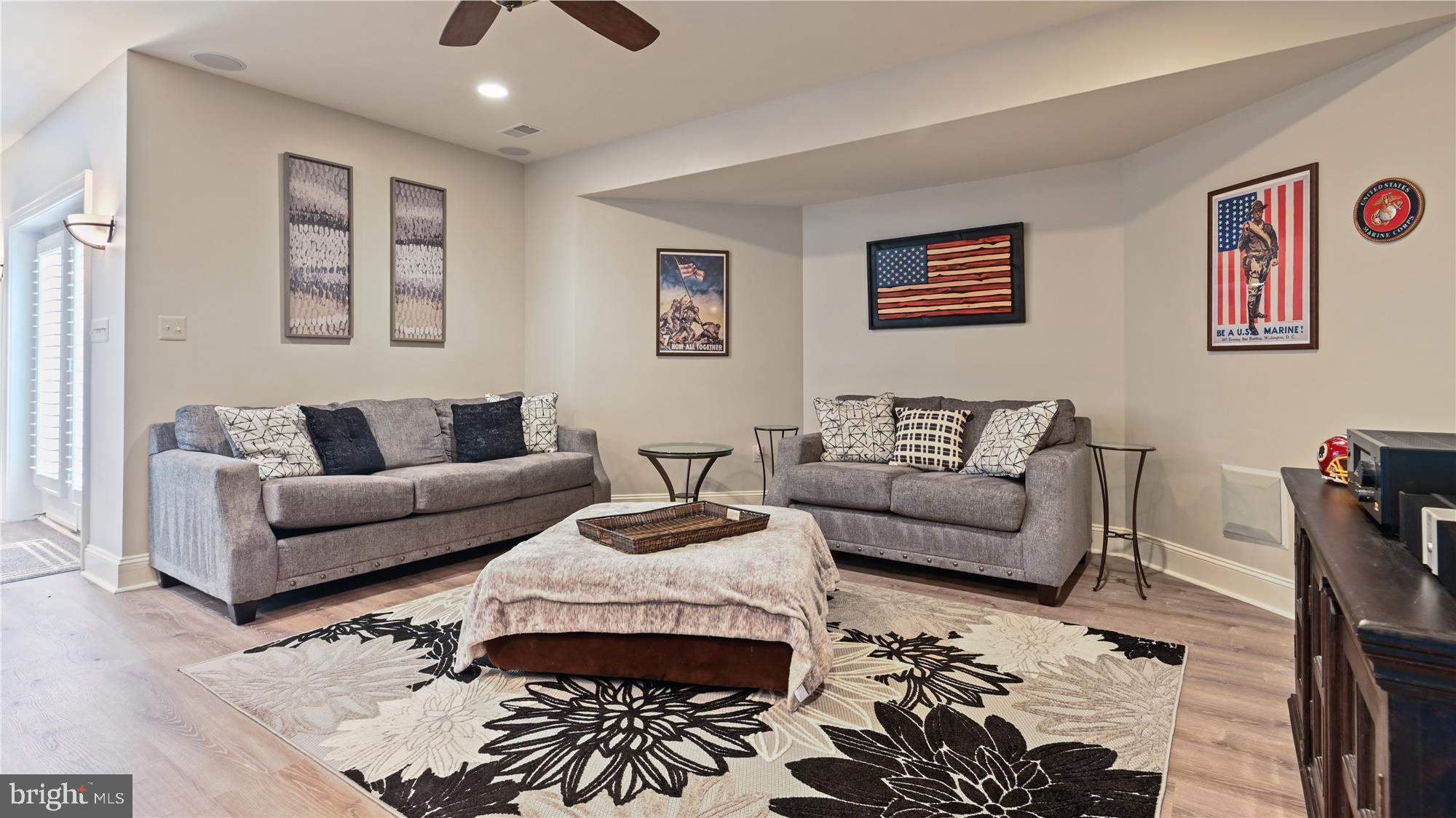 RASPBERRY FALLS - Residential