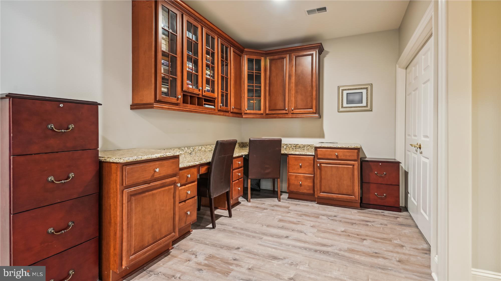 RASPBERRY FALLS - Residential