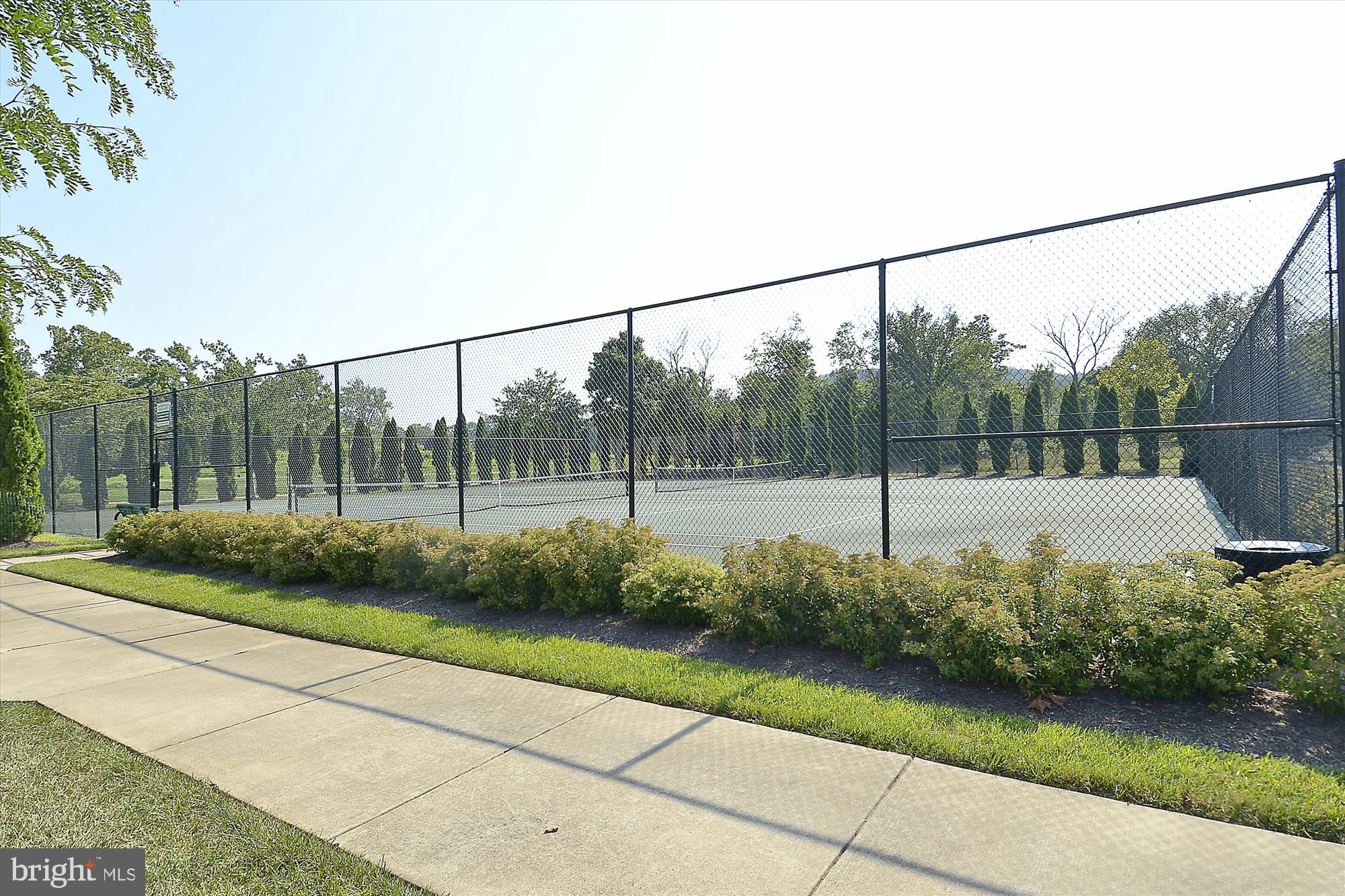 RASPBERRY FALLS - Residential