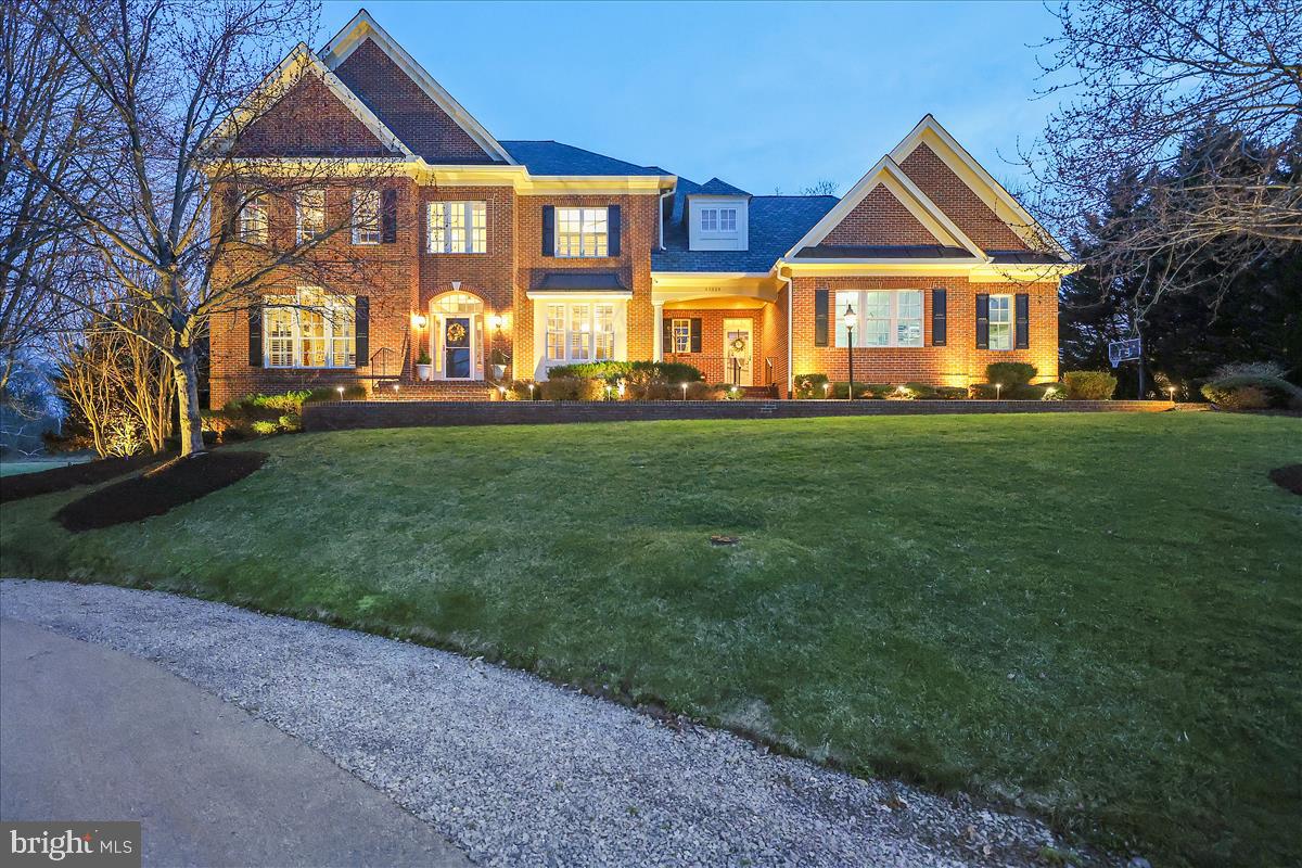 RASPBERRY FALLS - Residential