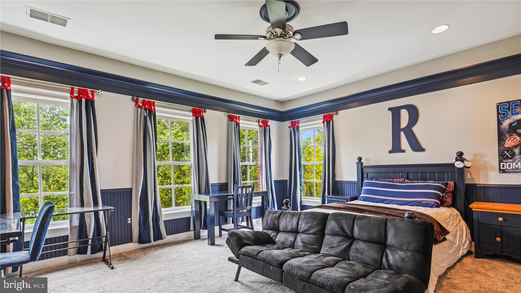 RASPBERRY FALLS - Residential