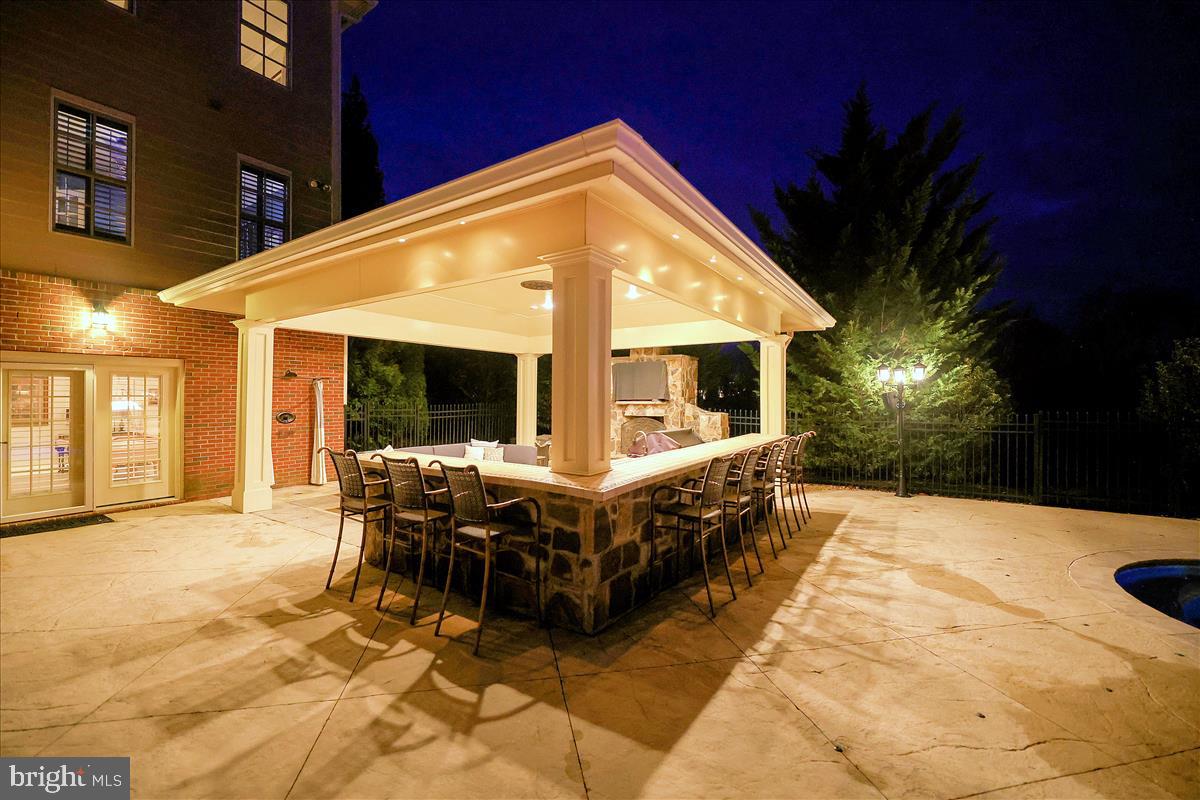 RASPBERRY FALLS - Residential