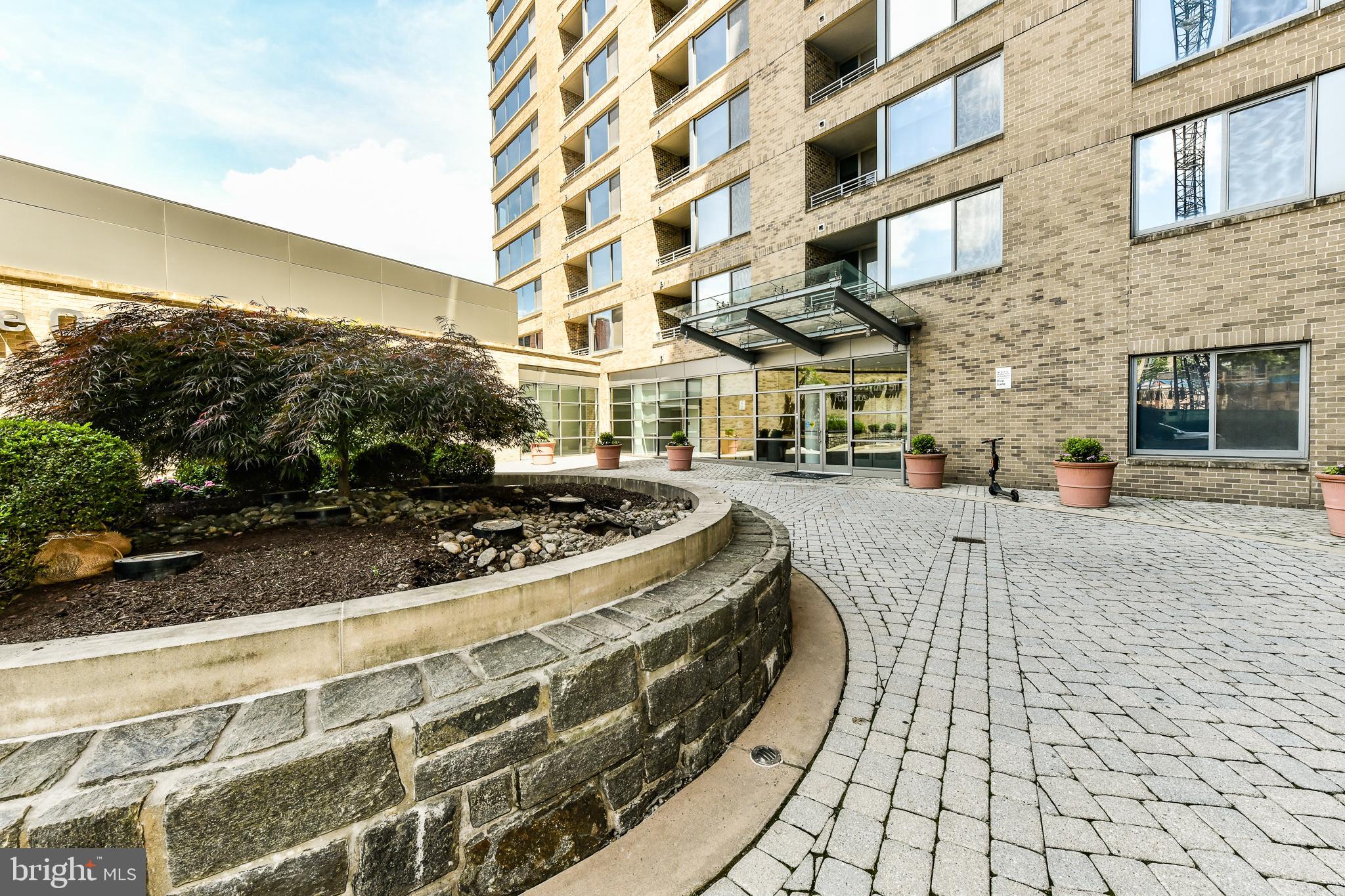 ODYSSEY - Residential Lease