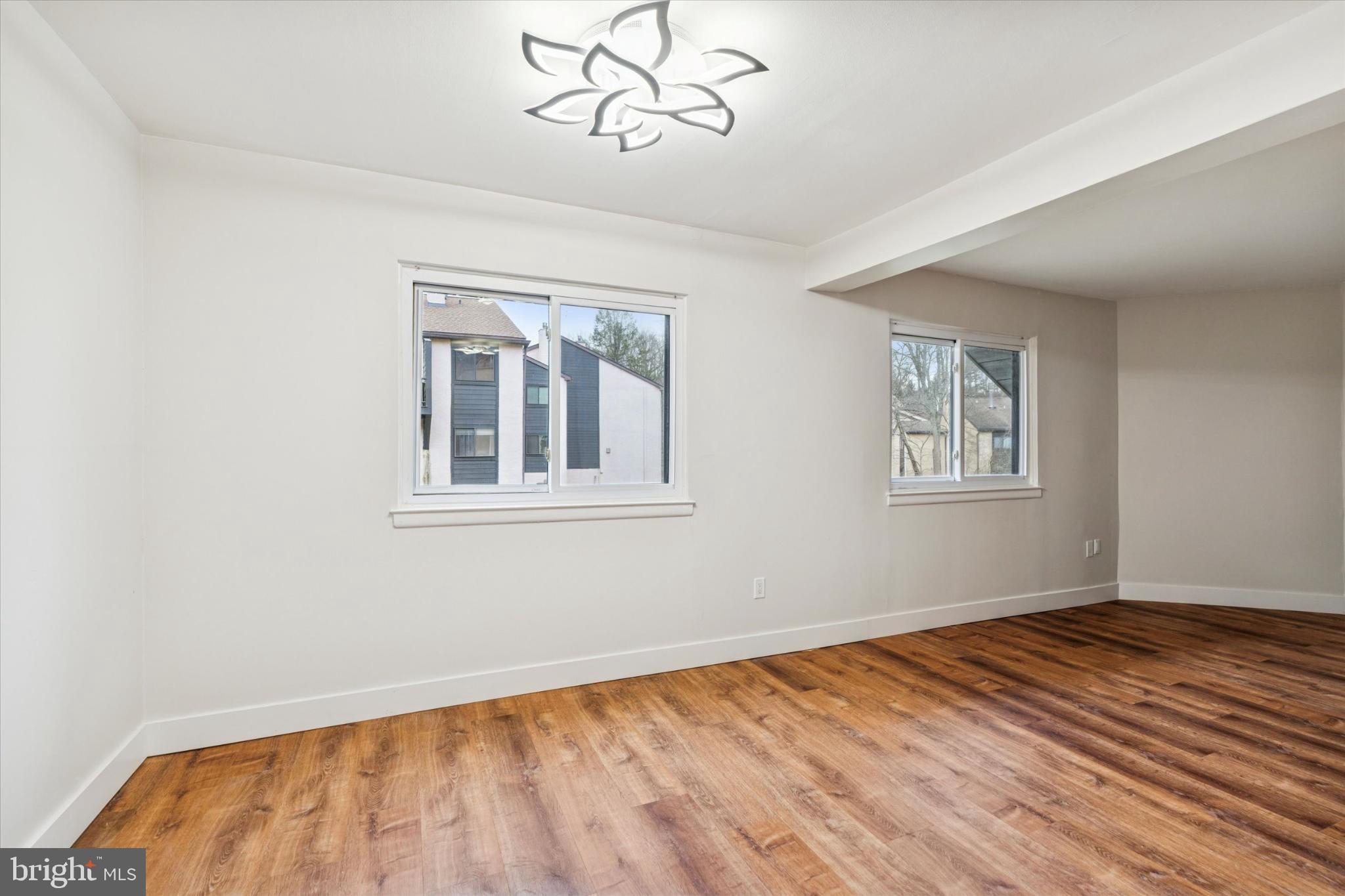 PAINTERS CROSSING - Residential Lease