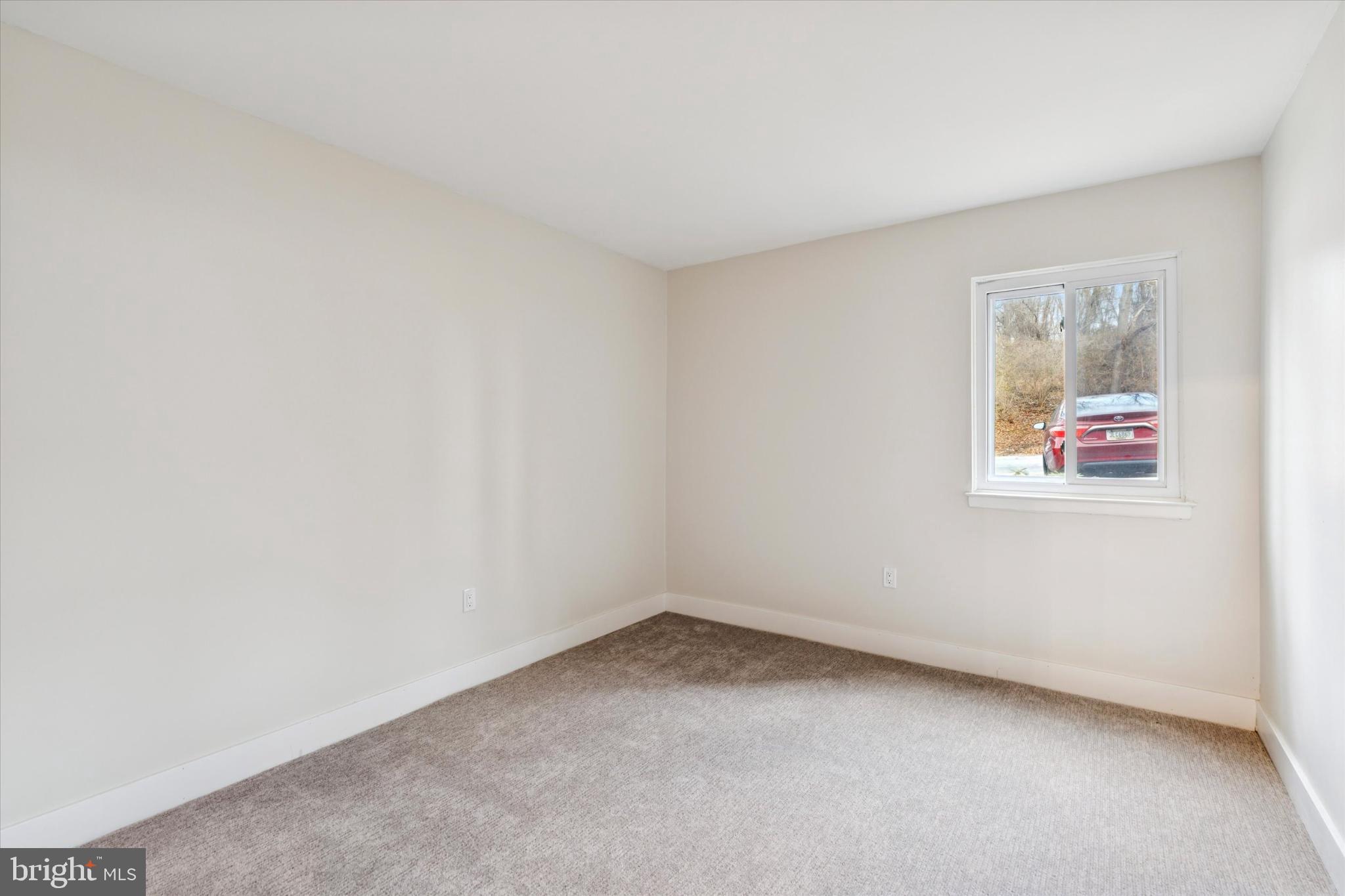 PAINTERS CROSSING - Residential Lease