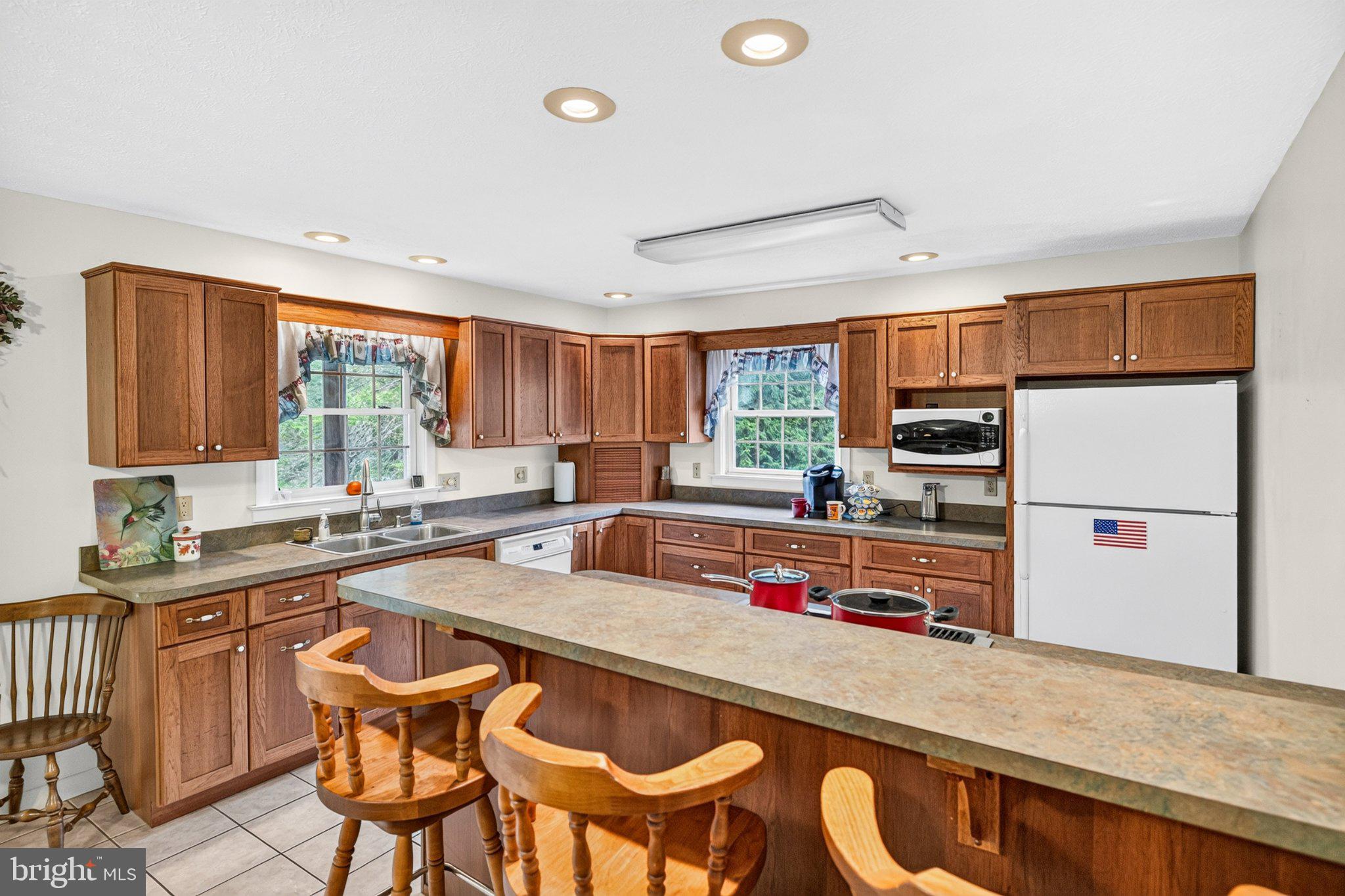 1280 JEWELL HOLLOW ROAD
