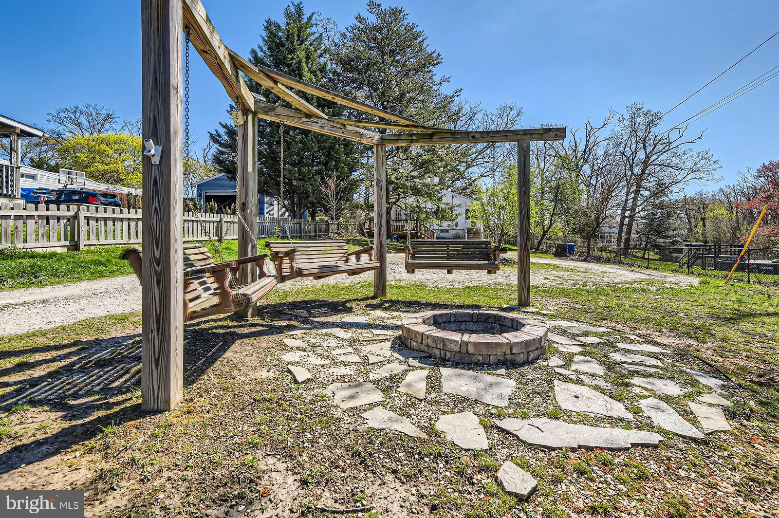 CARNEY GROVE - Residential