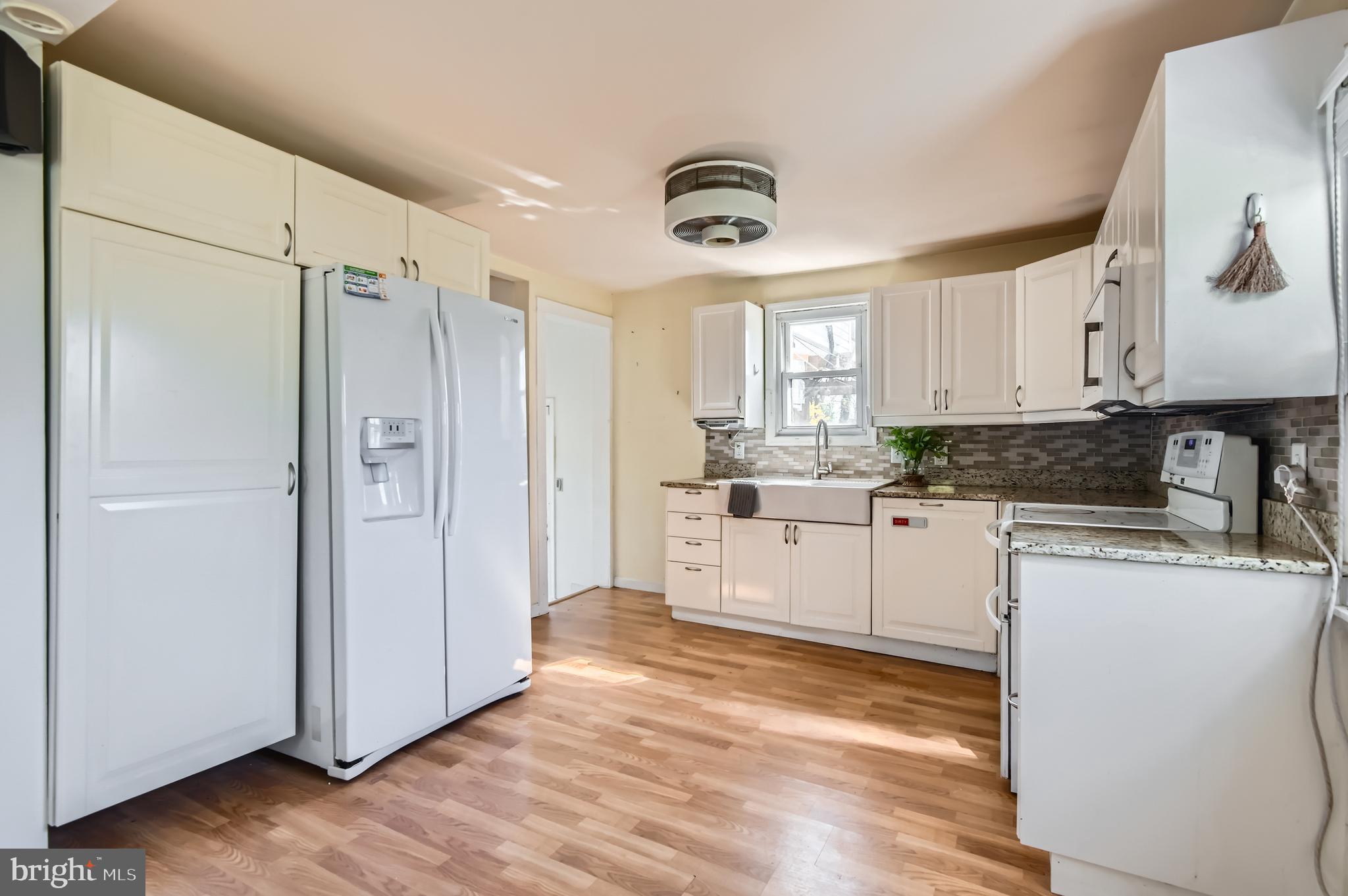 CARNEY GROVE - Residential