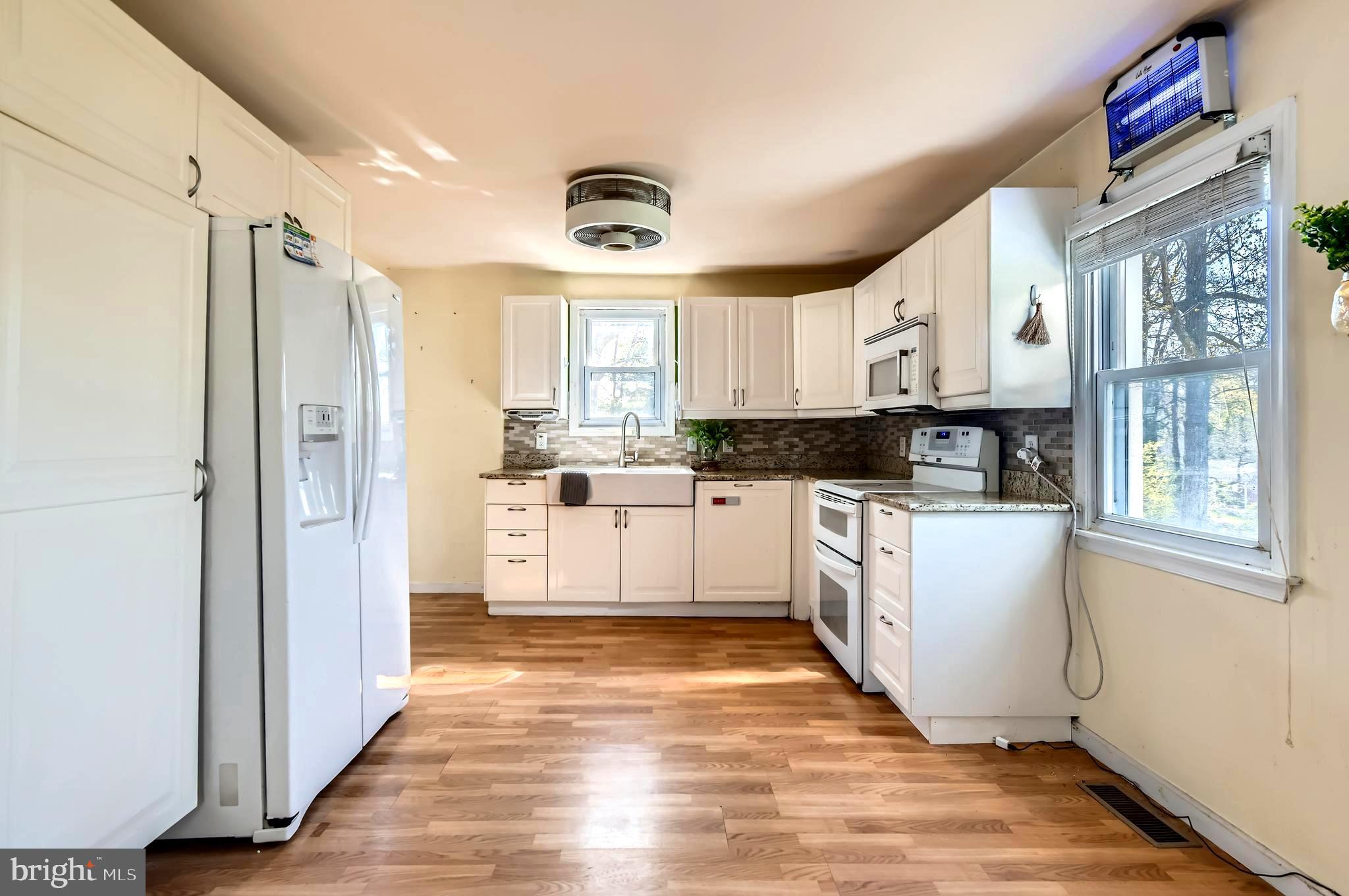 CARNEY GROVE - Residential