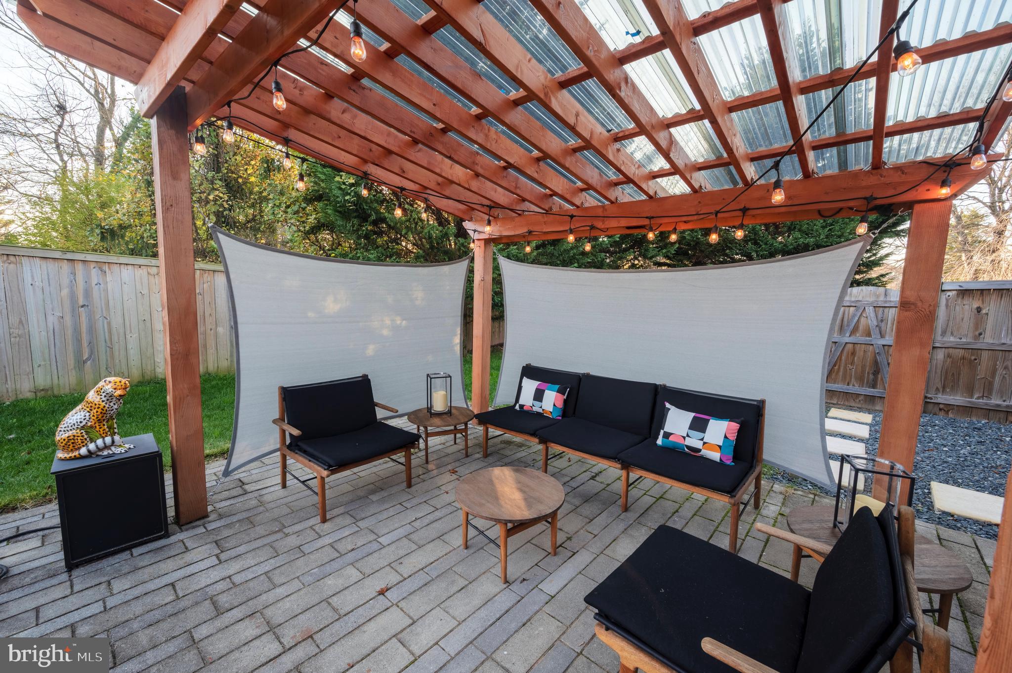 SLEEPY HOLLOW ESTATES - Residential Lease