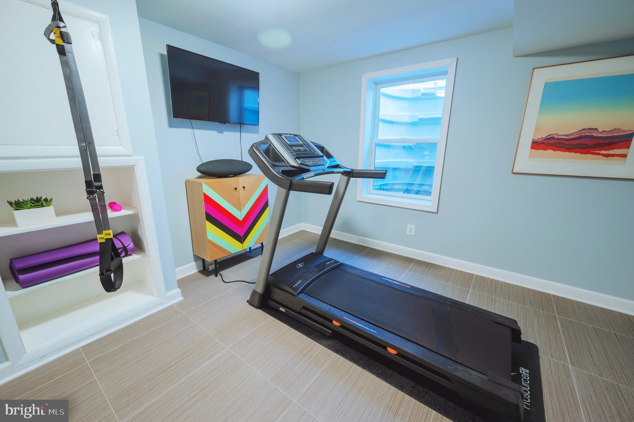 SLEEPY HOLLOW ESTATES - Residential Lease