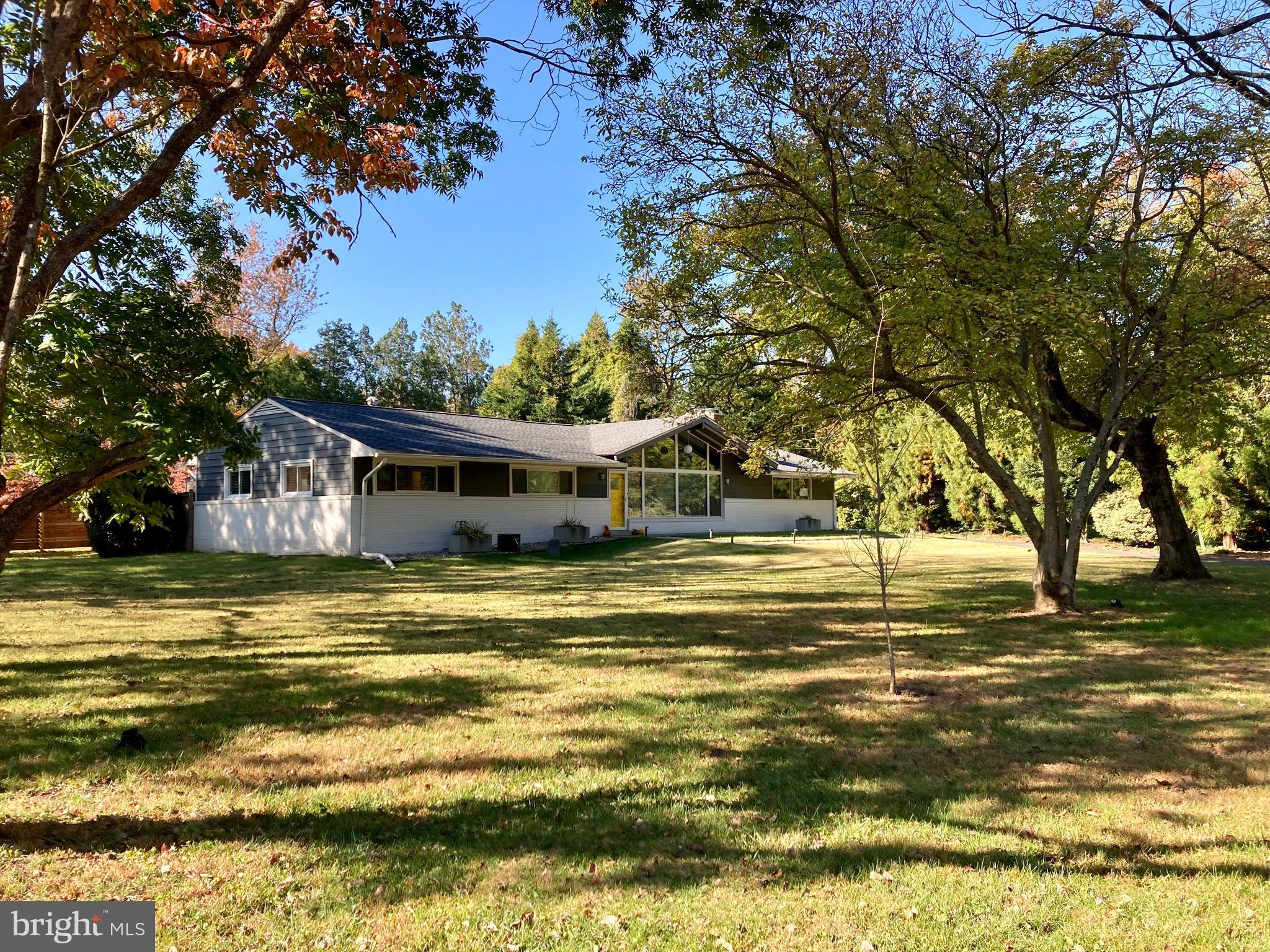 SLEEPY HOLLOW ESTATES - Residential Lease