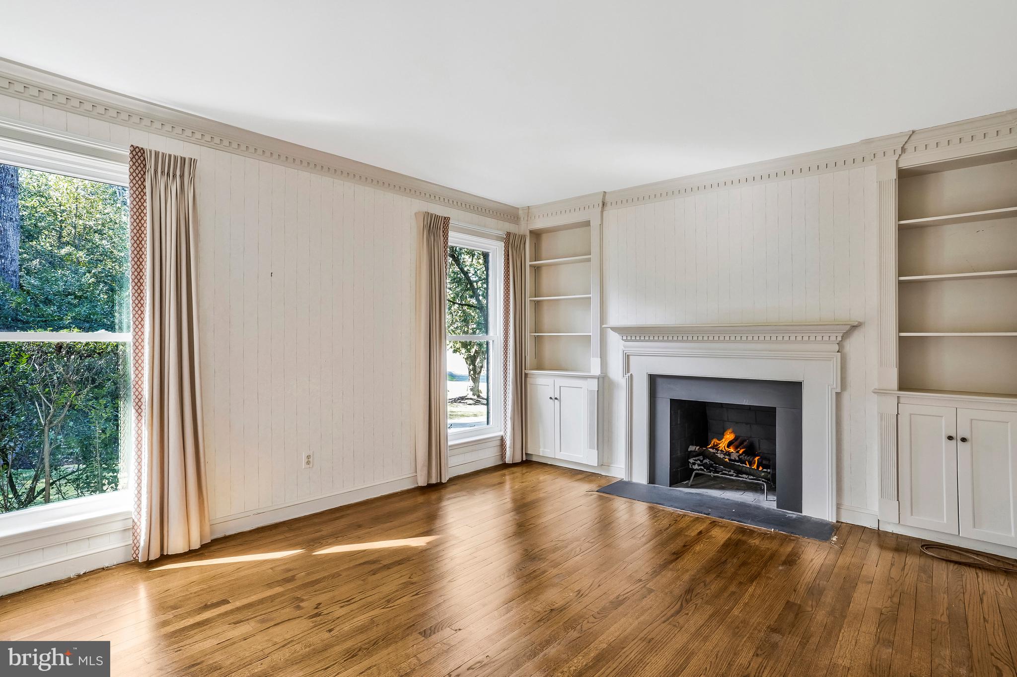 LANGLEY FOREST - Residential