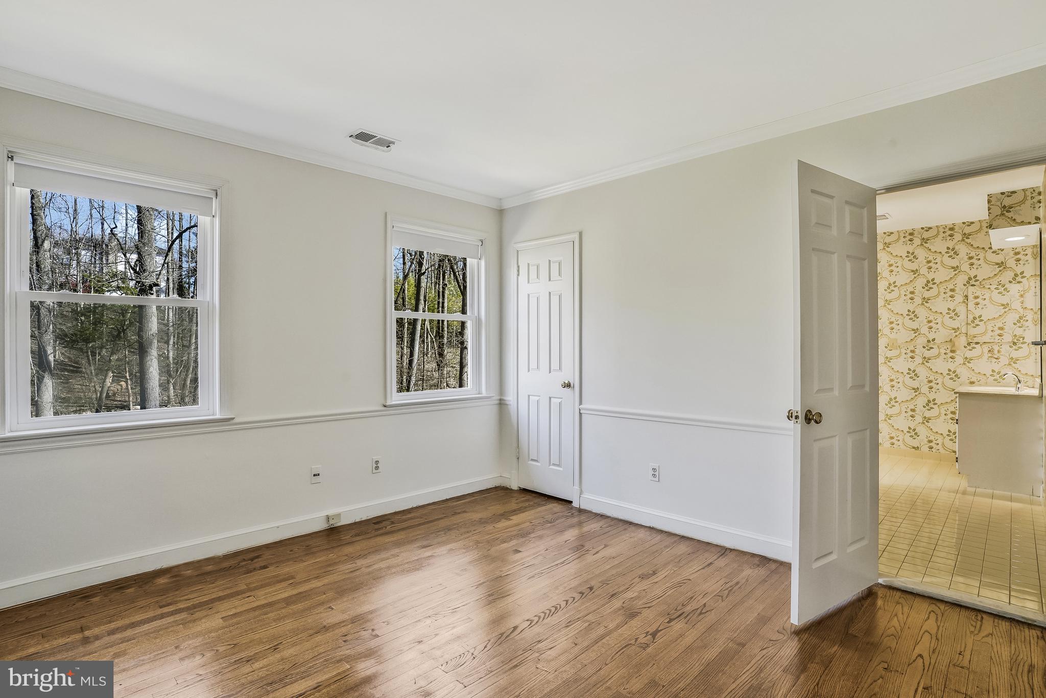 LANGLEY FOREST - Residential