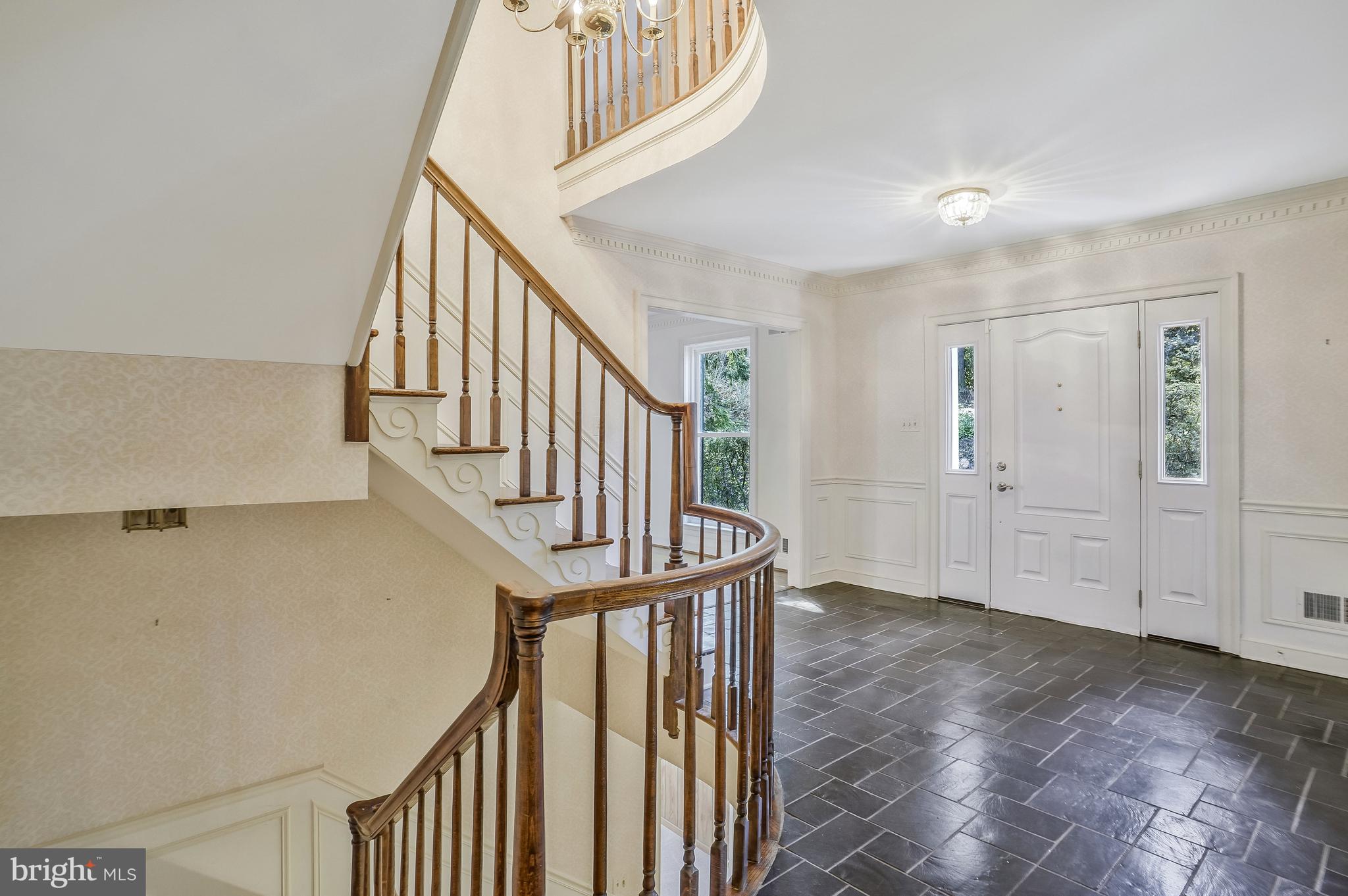 LANGLEY FOREST - Residential