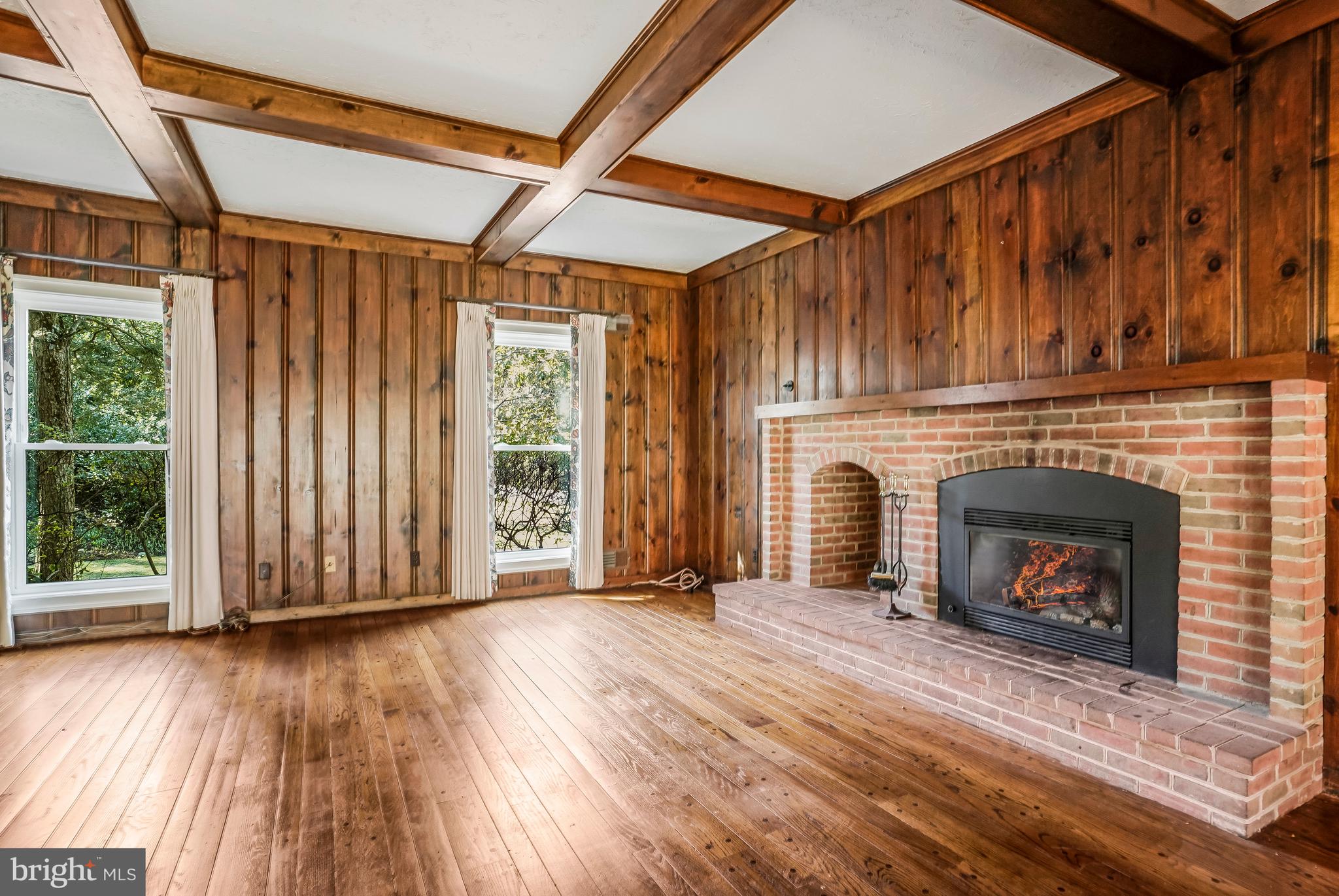 LANGLEY FOREST - Residential