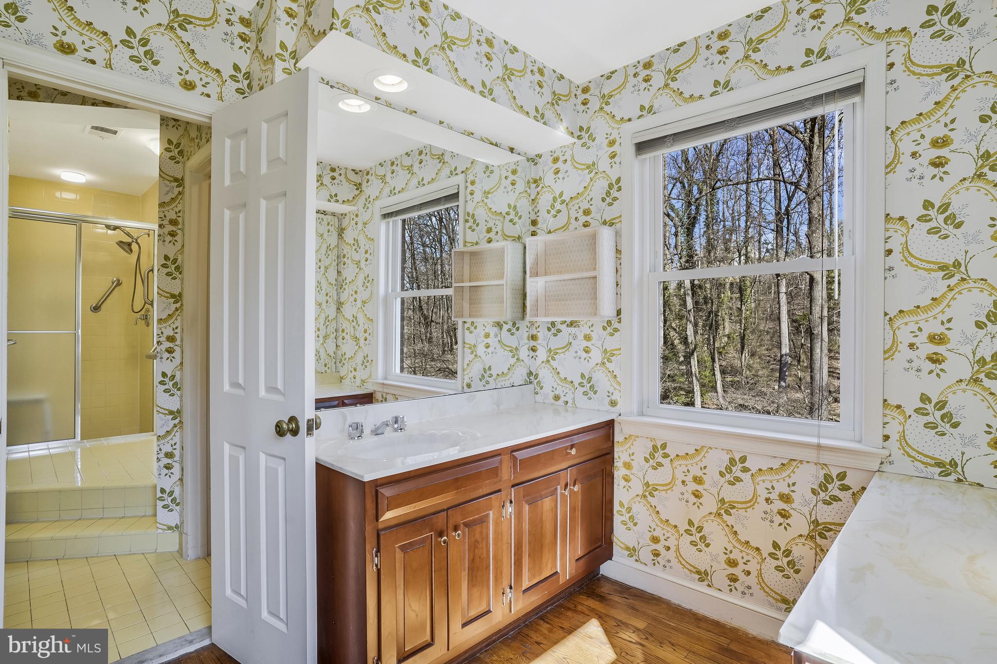 LANGLEY FOREST - Residential