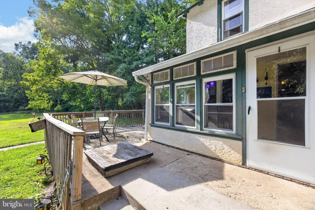 Photo of 131 Pine Swamp Road, ELVERSON, PA 19520 (MLS # PACT2135702)