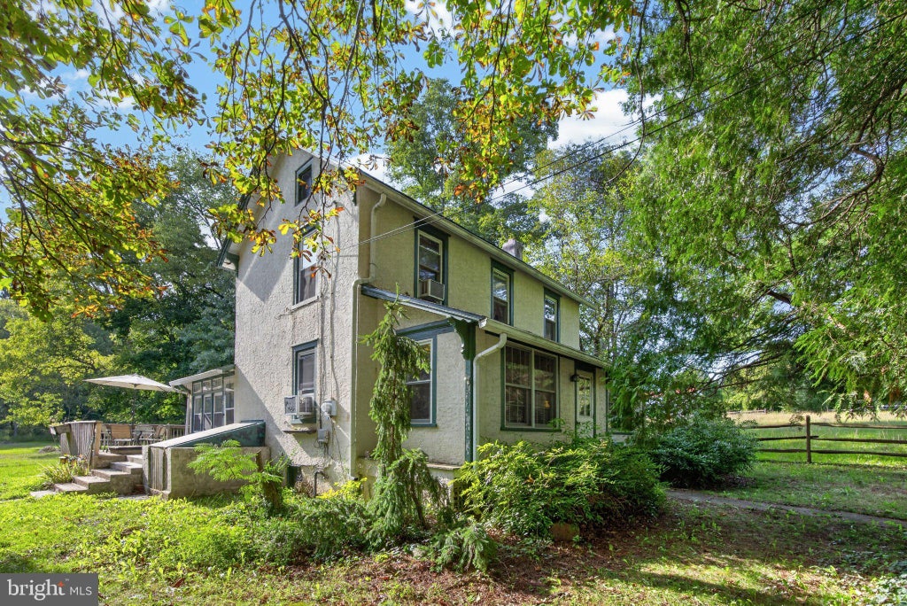 Photo of 131 Pine Swamp Road, ELVERSON, PA 19520 (MLS # PACT2135702)