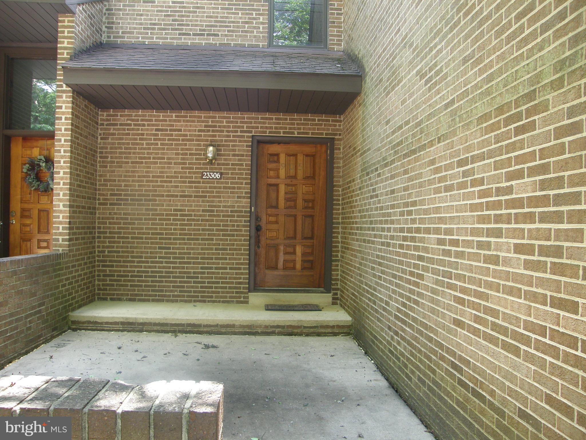 23306 WALNUT HOLLOW COURT 905
