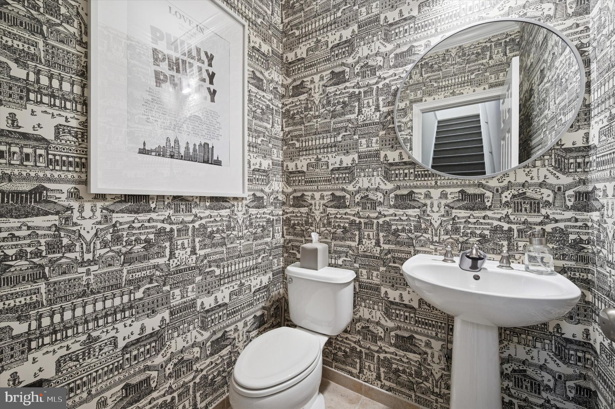 NAVAL SQUARE - Residential