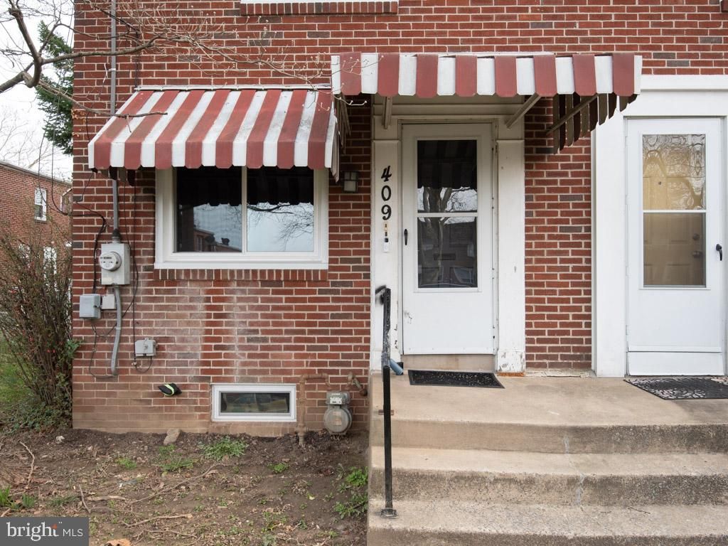 Photo of 409 Prospect Street, Lancaster, PA 17603 (MLS # PALA2048304)