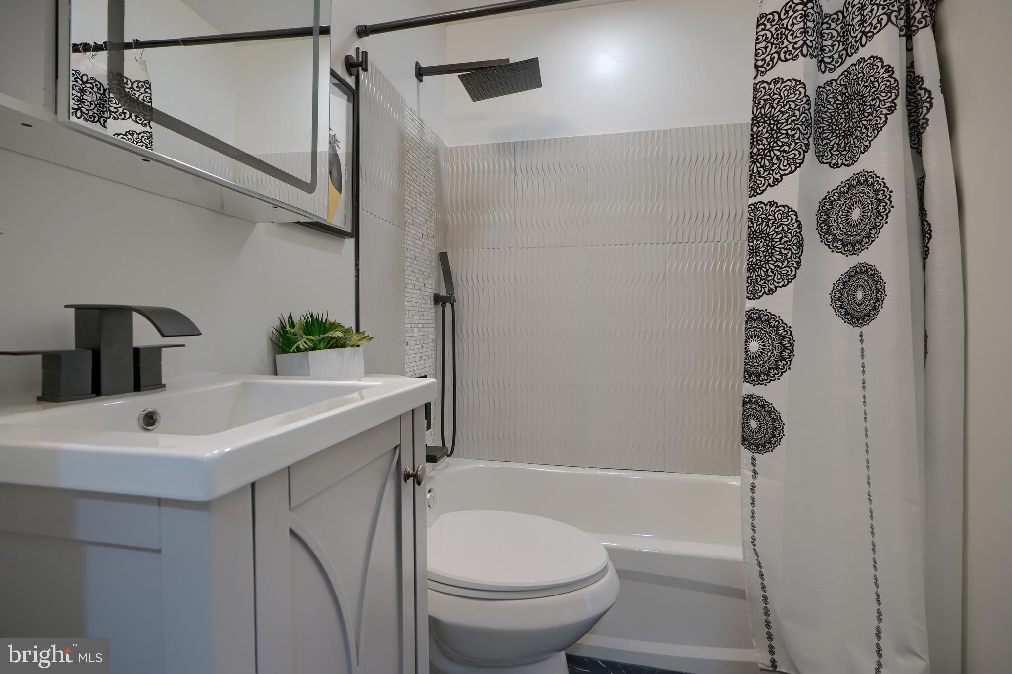 WEST BALTIMORE - Residential