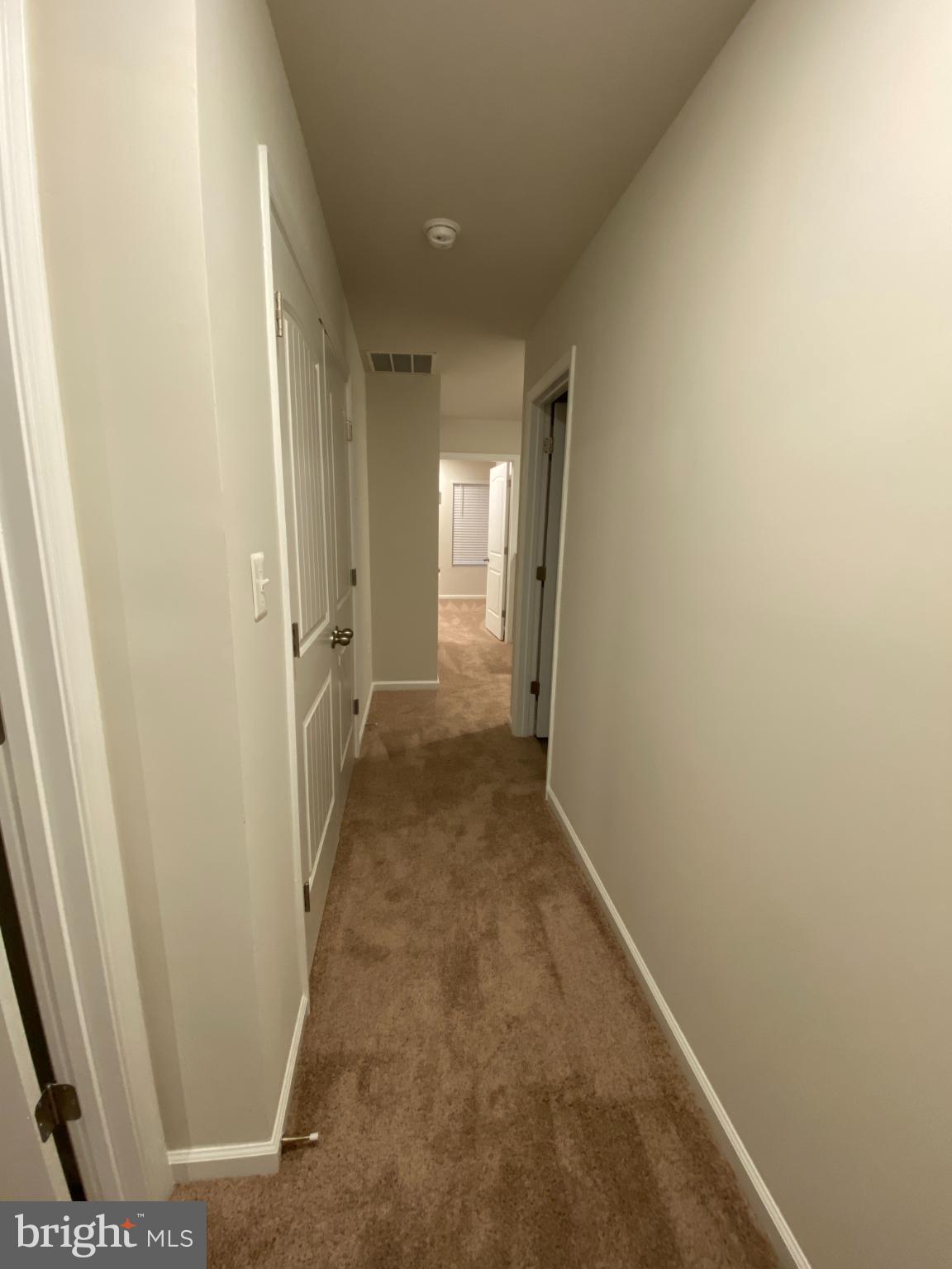 HOMEPLACE AT RIVERSIDE - Residential Lease