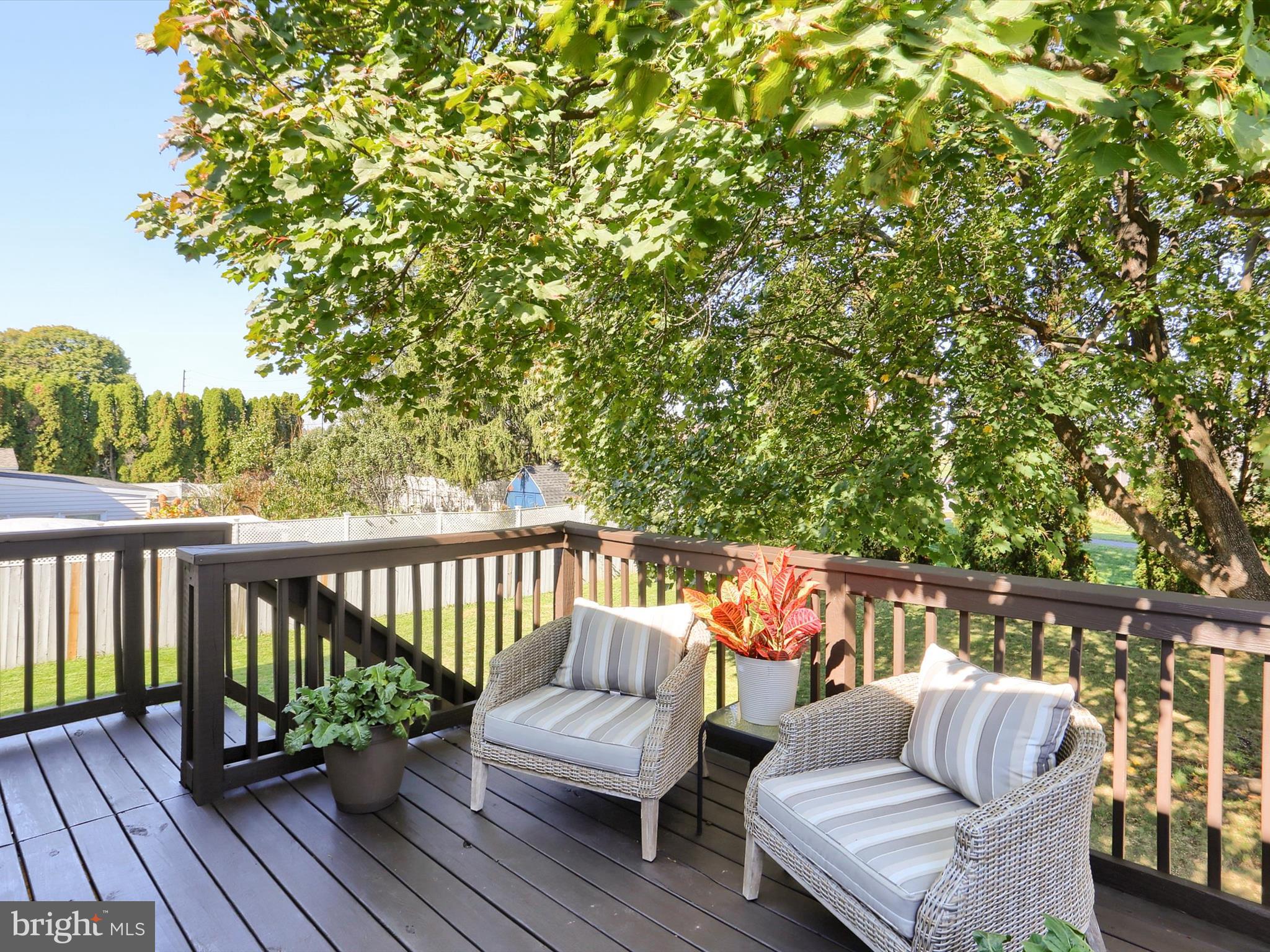 DELBROOK MANOR - Residential