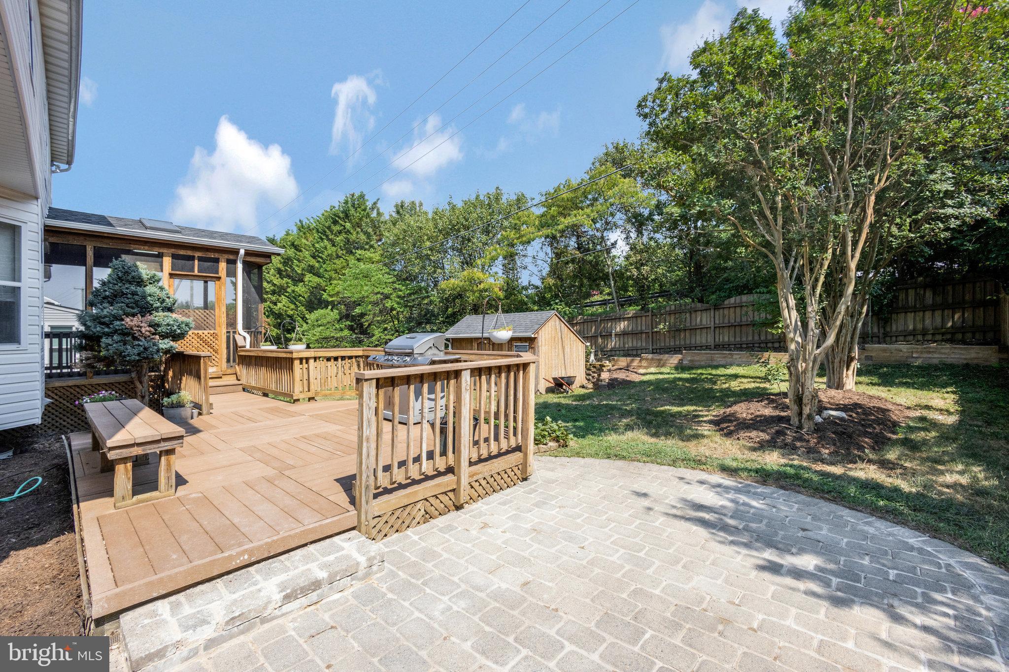 WHISPERWOOD - Residential