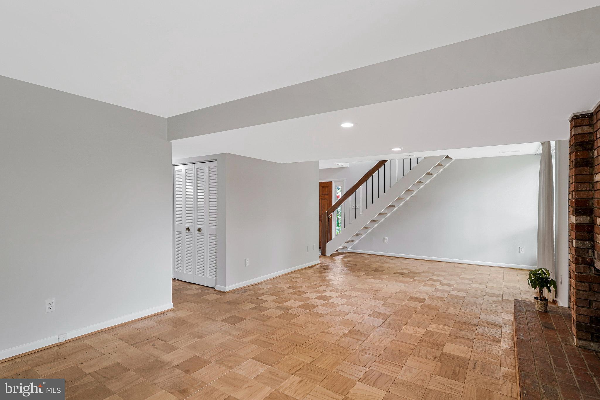 TIMBER VALLEY - Residential